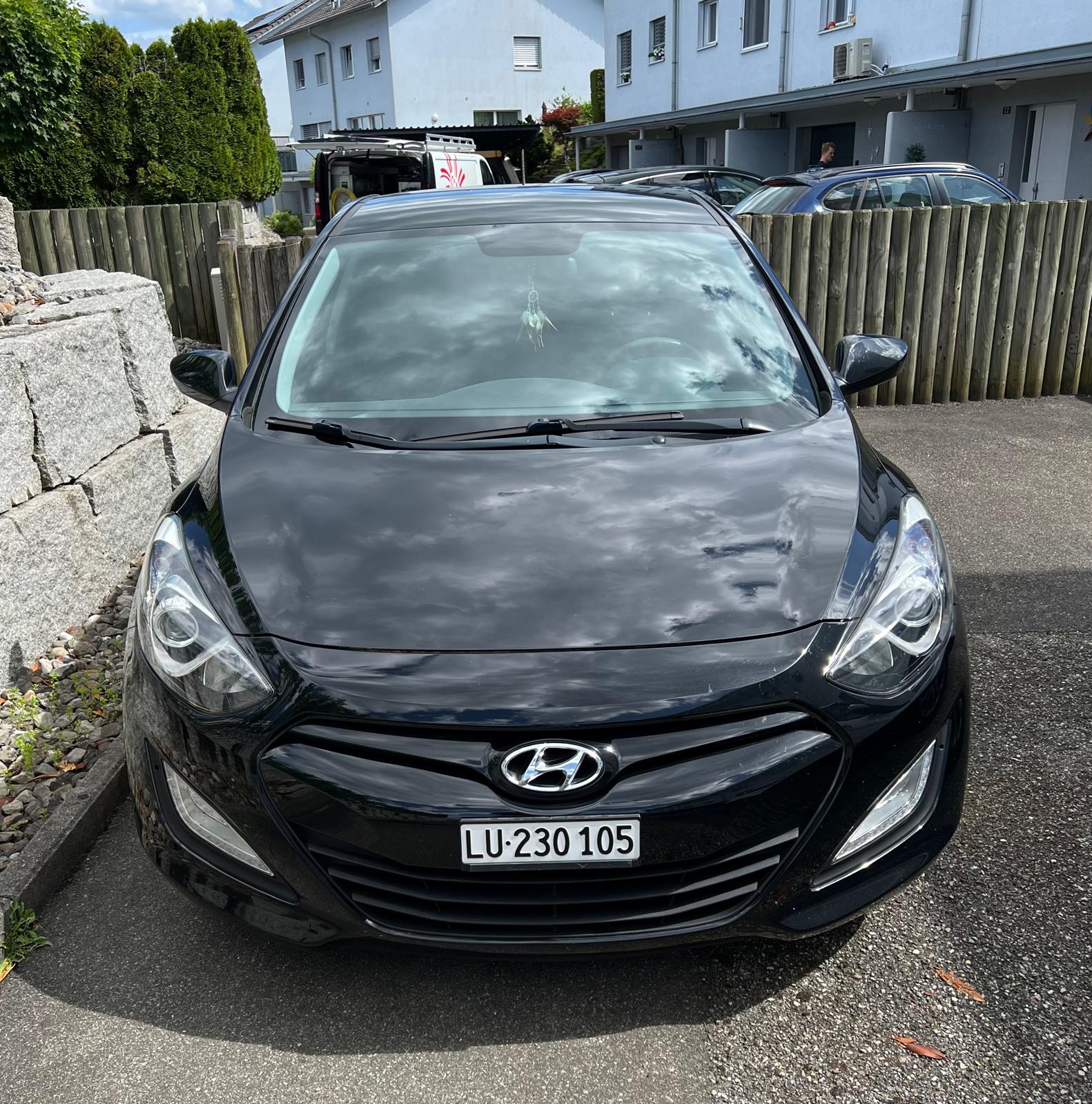 HYUNDAI 1.4 Comfort-image-0