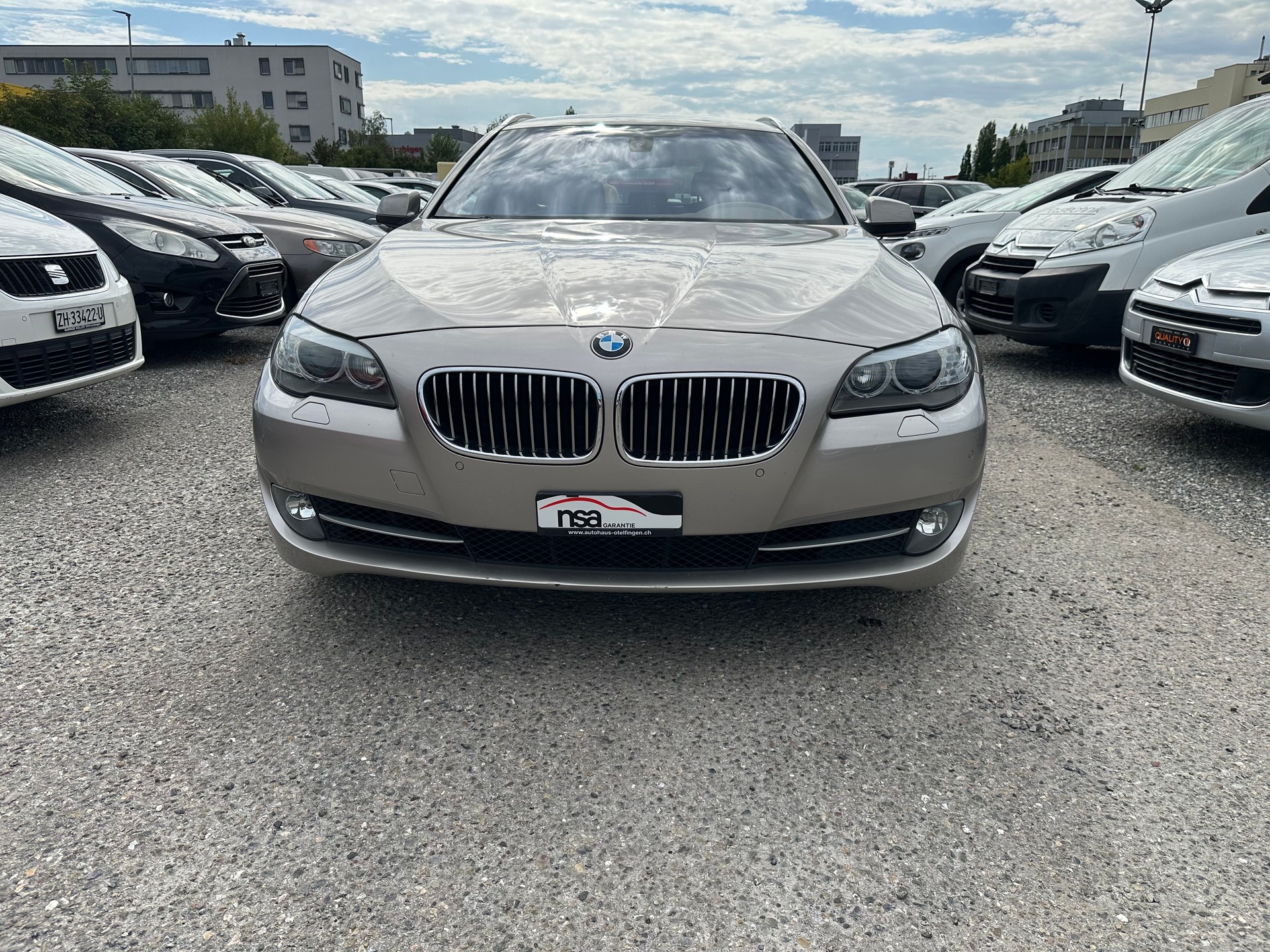 BMW 535i xDrive Touring Steptronic-image-0