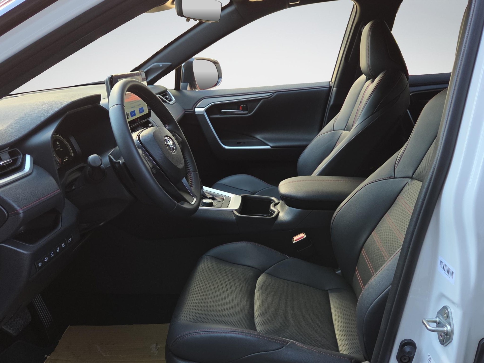 TOYOTA RAV4 2.5 Plug-In-Hybrid Platinum-image-8