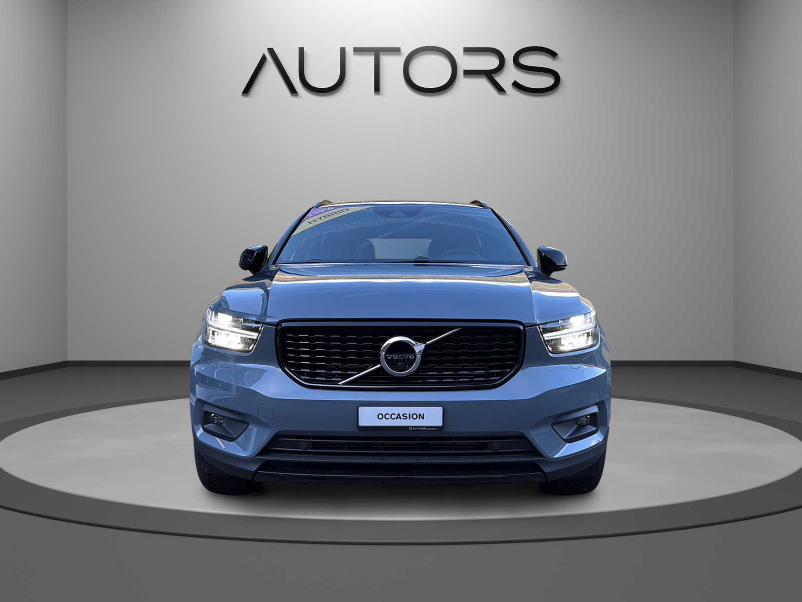 VOLVO XC40 T5 TwE R-Design DCT-image-1