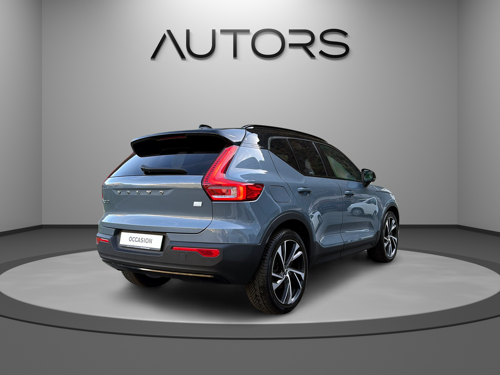 VOLVO XC40 T5 TwE R-Design DCT-image-4