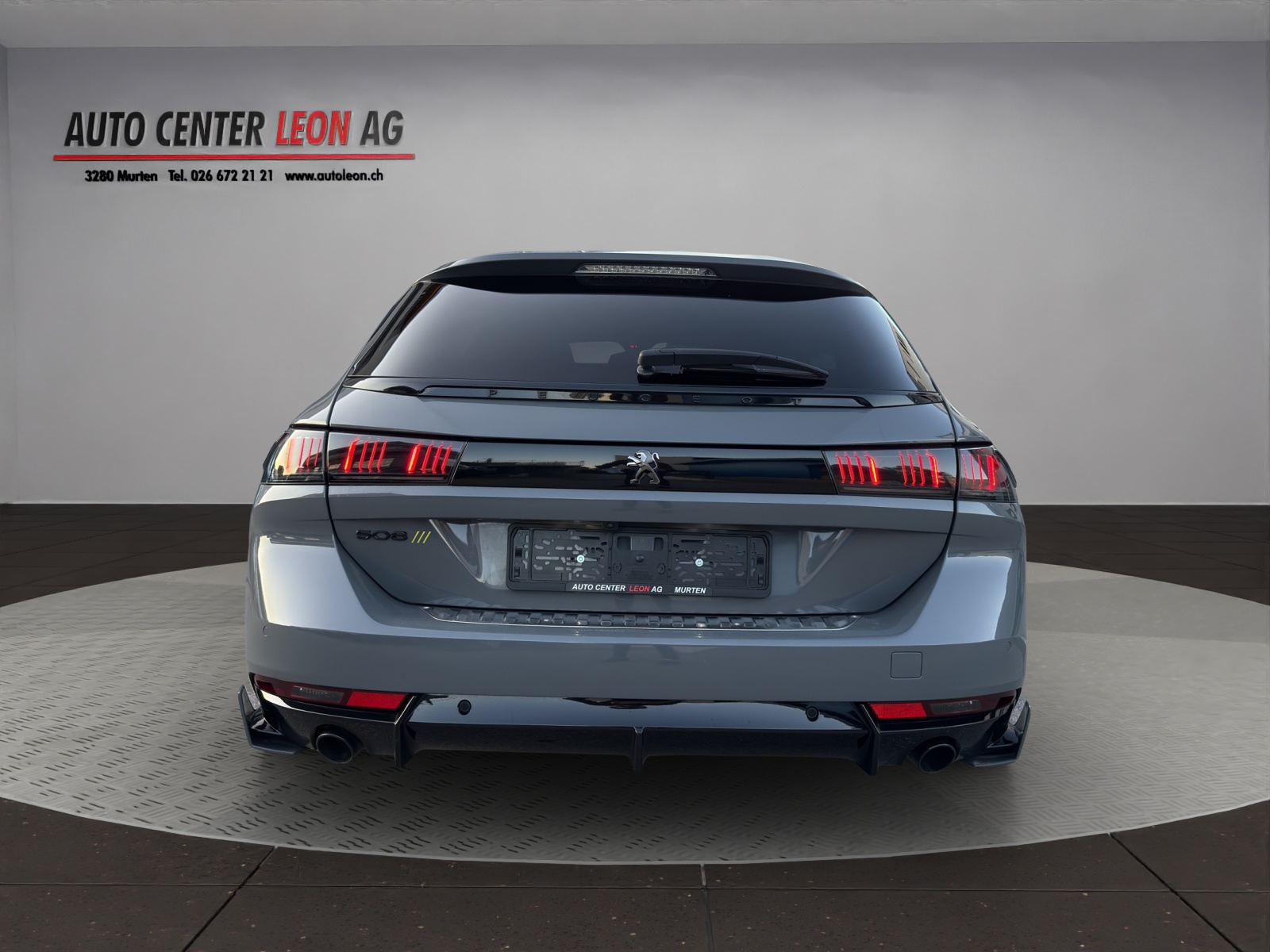 PEUGEOT 508 SW Hybrid4 360 e Sport Engineered-image-4