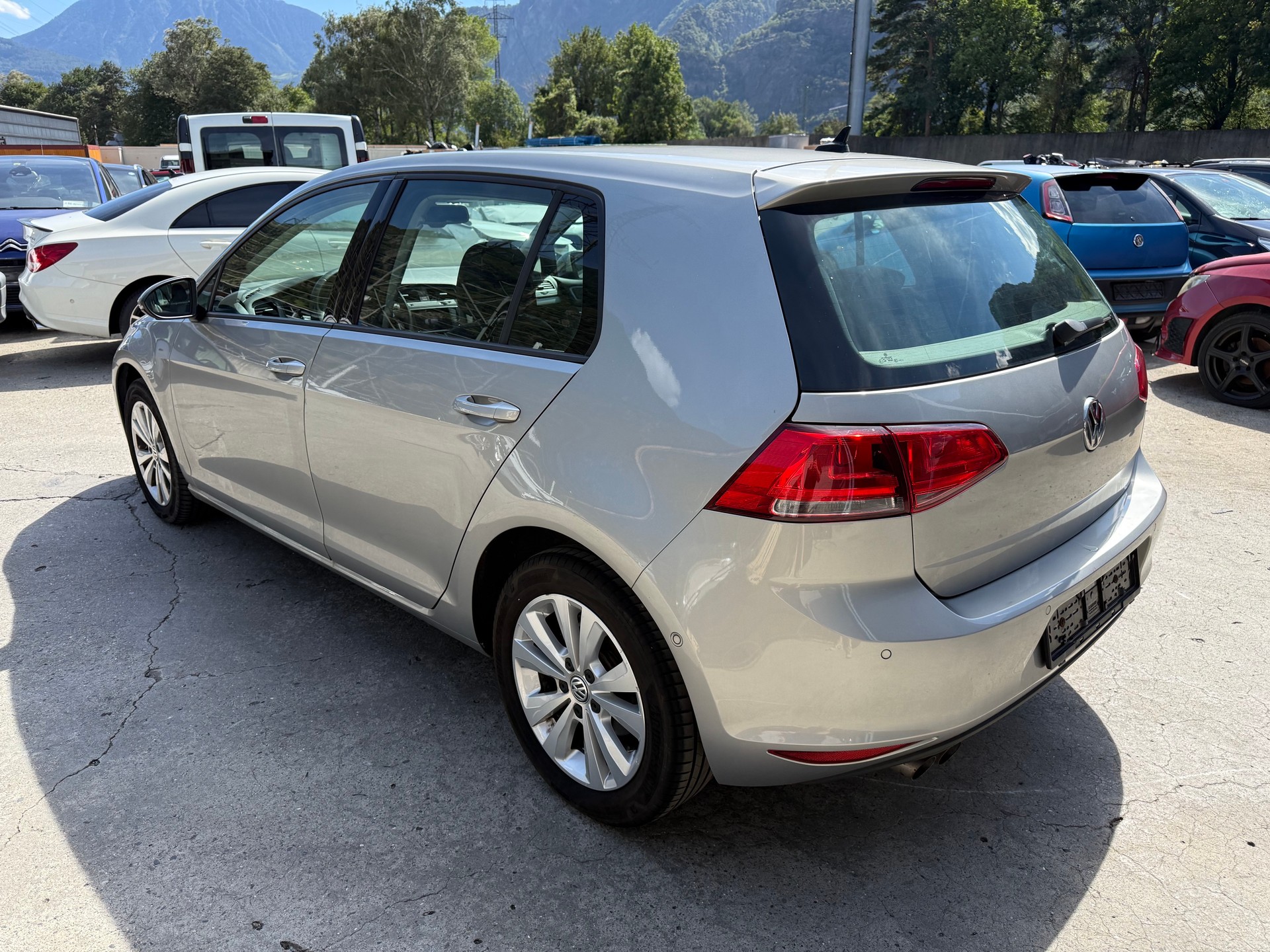 VW Golf 1.6 TDI Comfortline 4Motion-image-9