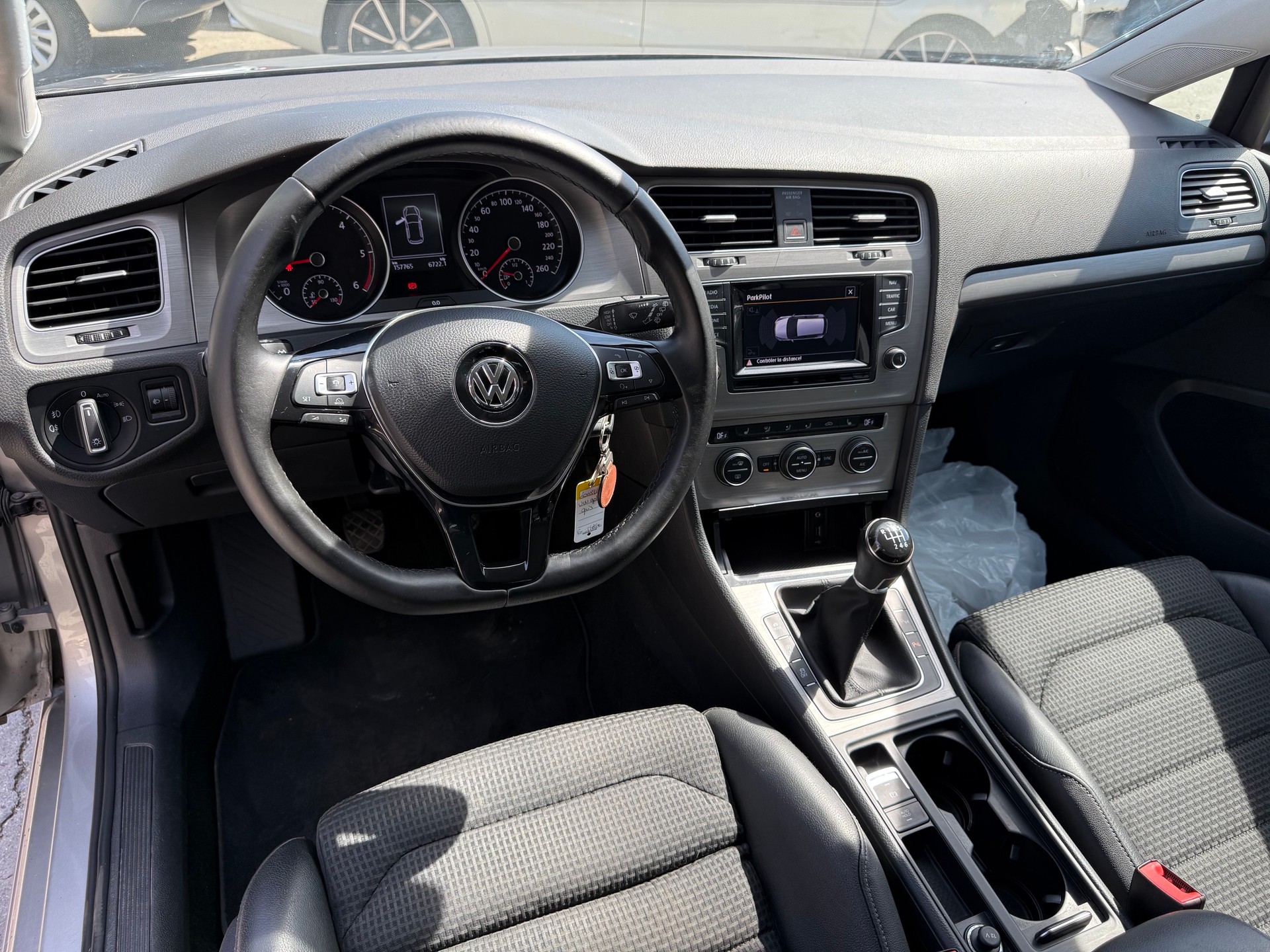 VW Golf 1.6 TDI Comfortline 4Motion-image-12