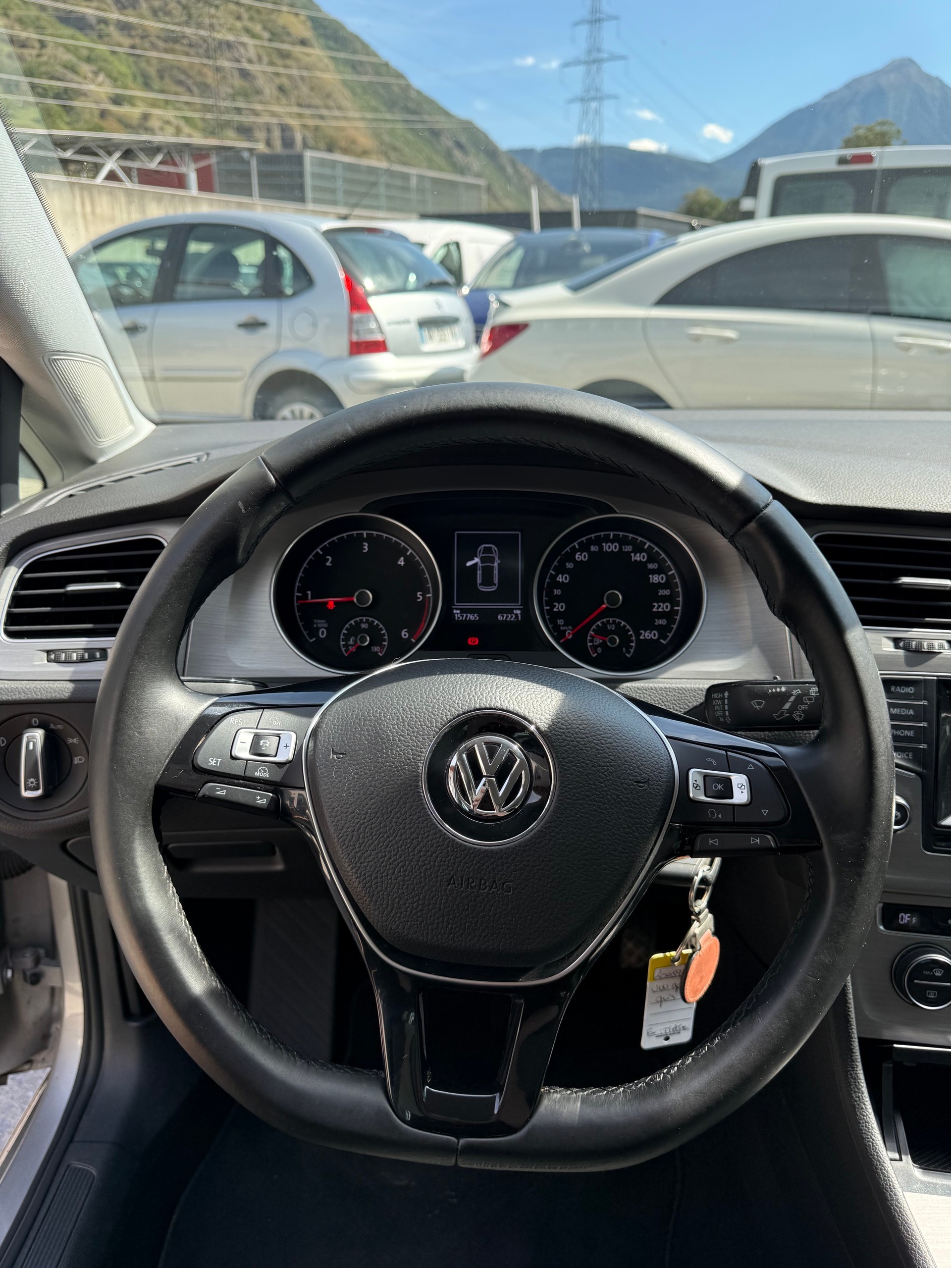 VW Golf 1.6 TDI Comfortline 4Motion-image-13