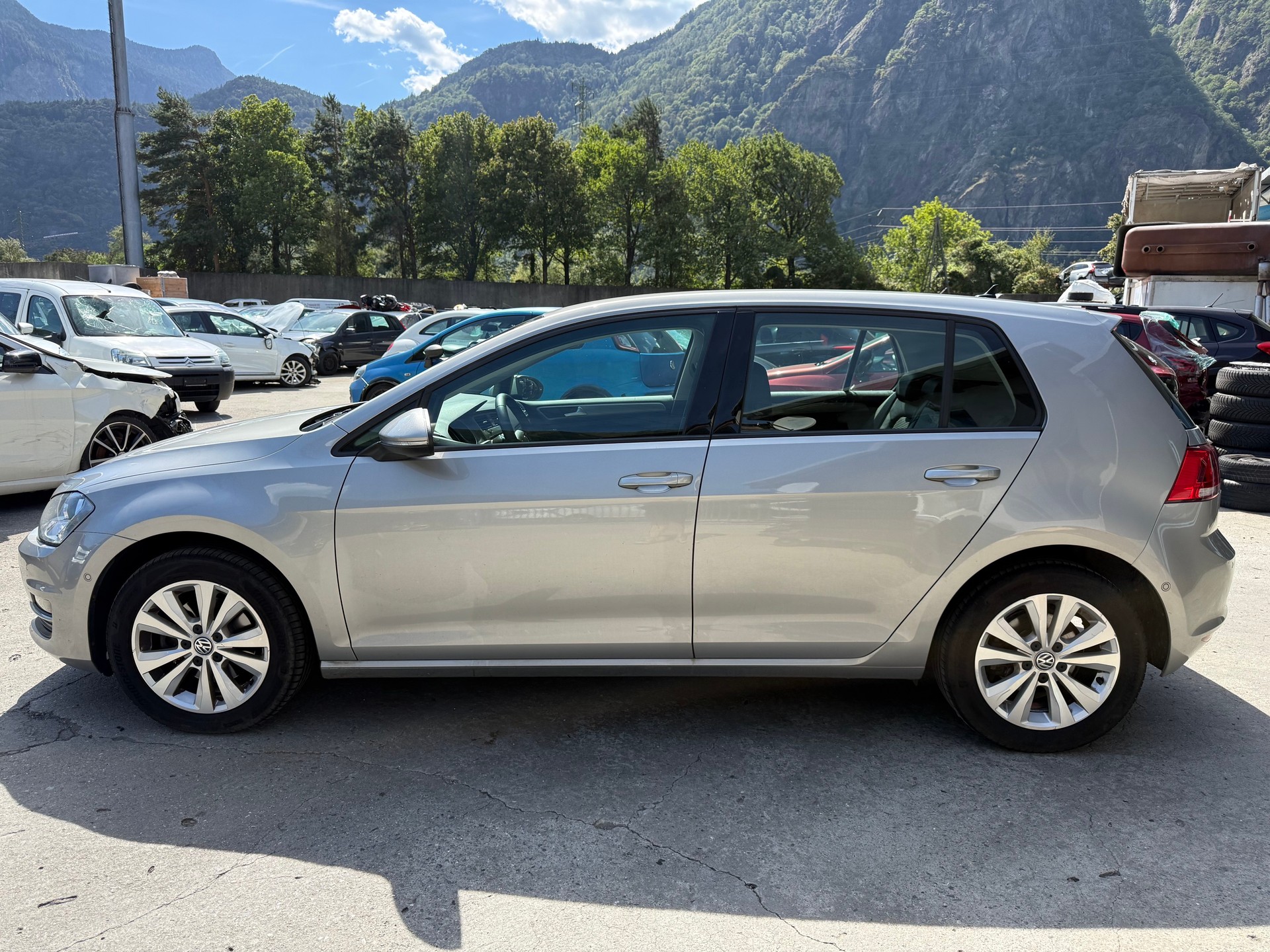 VW Golf 1.6 TDI Comfortline 4Motion-image-0