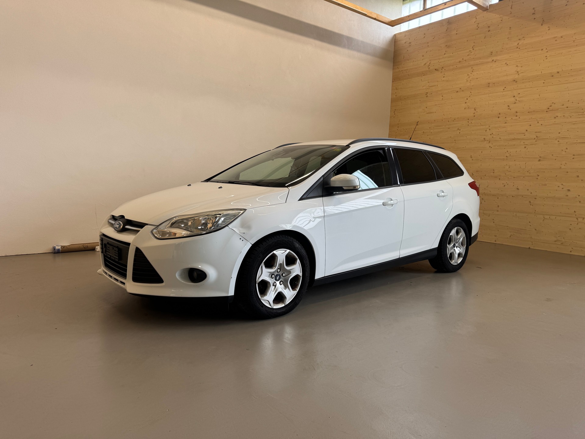 FORD Focus 1.0 SCTi Carving-image-6