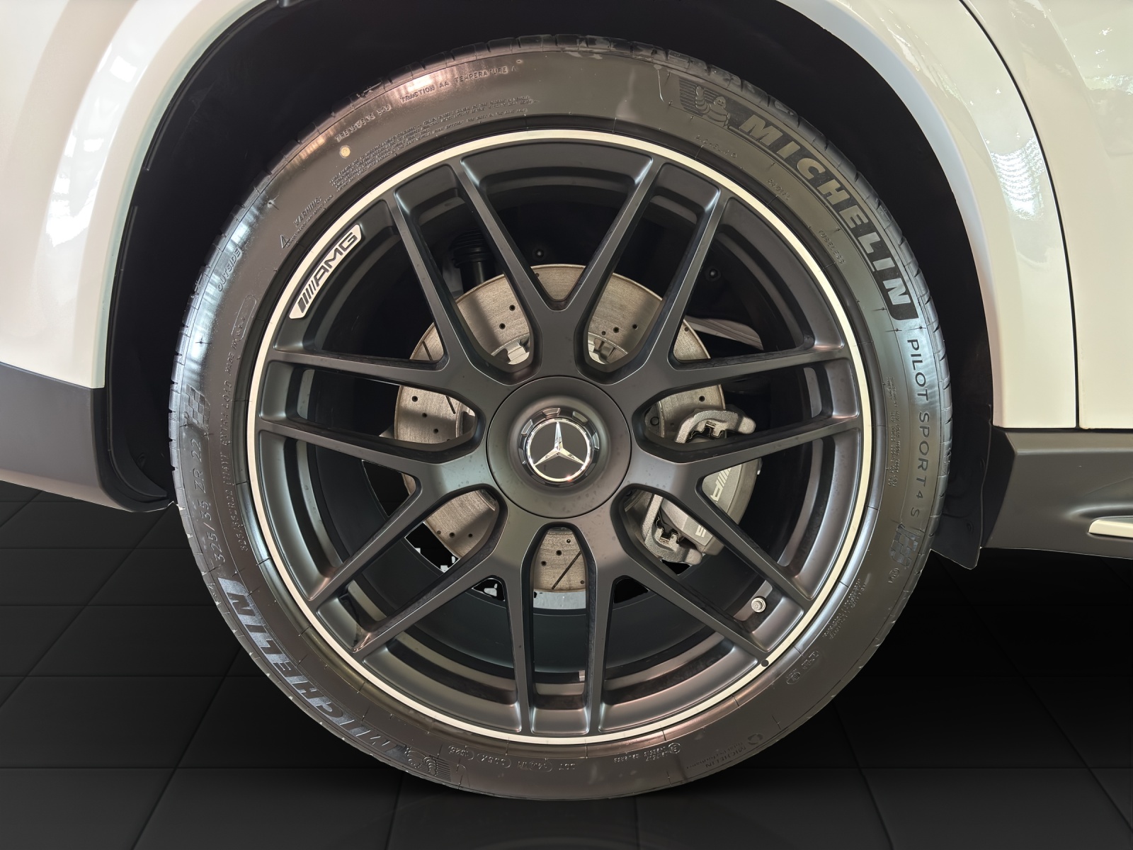 MERCEDES-BENZ GLE 53 Hybrid AMG 4M+ C167-image-4