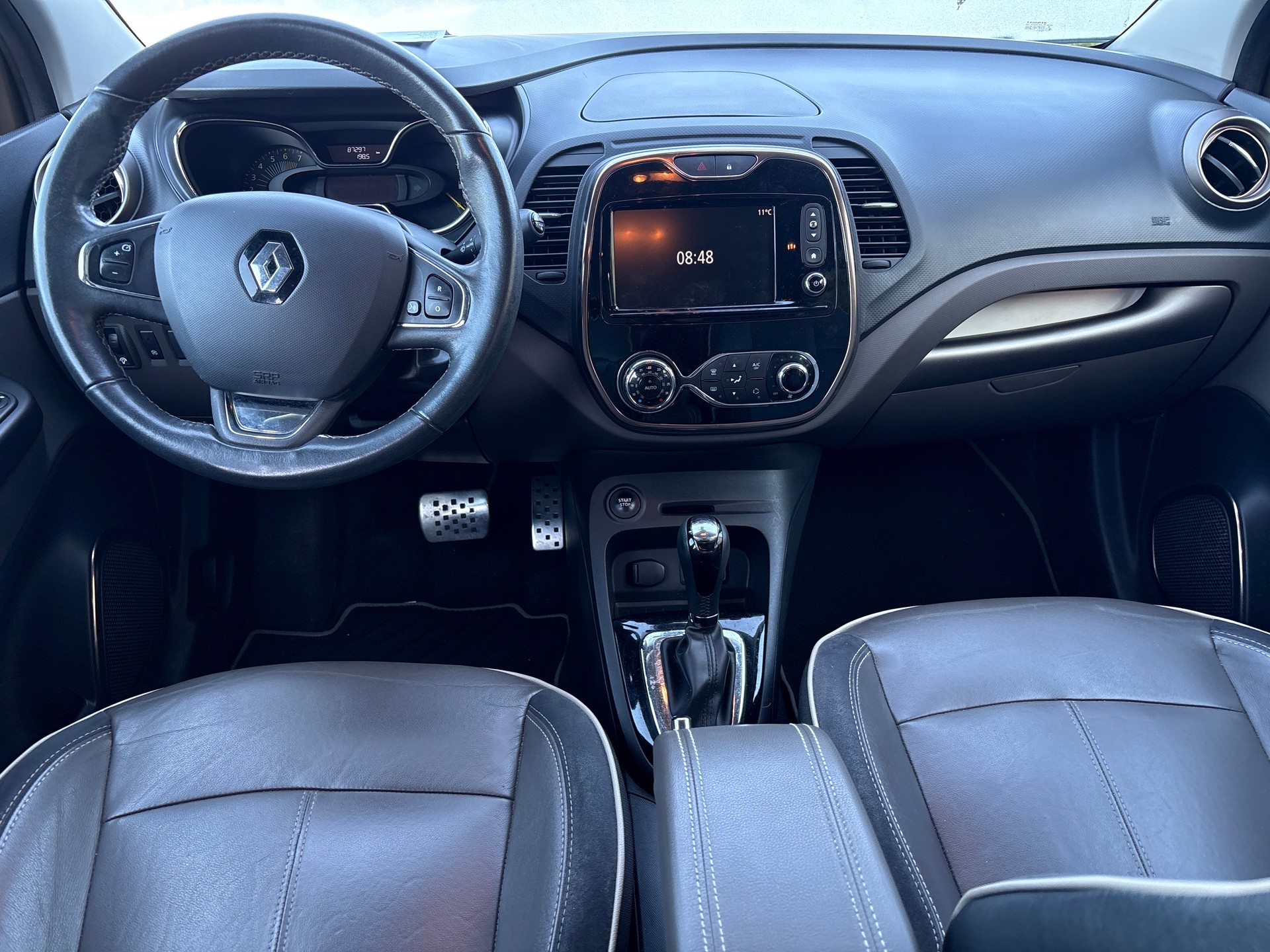 RENAULT Captur 1.2 T 16V Iconic EDC-image-7