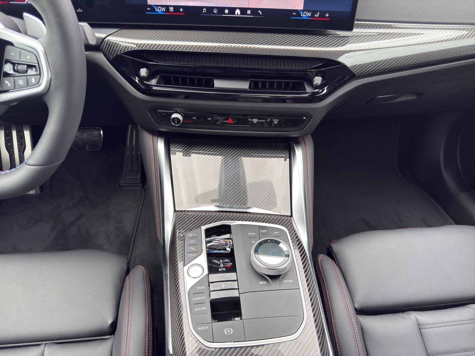 BMW M240i xDrive Coupé M Sport Pro-image-12