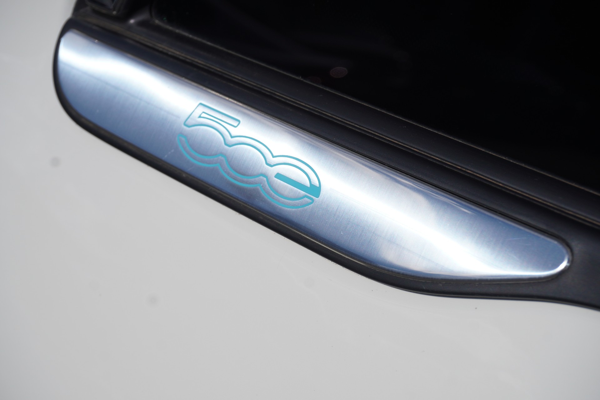 FIAT 500 electric 87 kW Cult-image-35