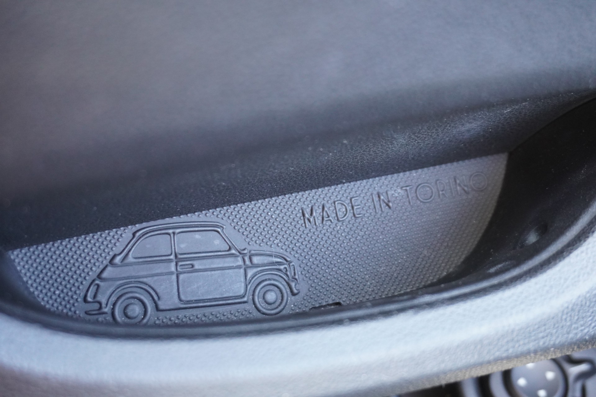 FIAT 500 electric 87 kW Cult-image-31