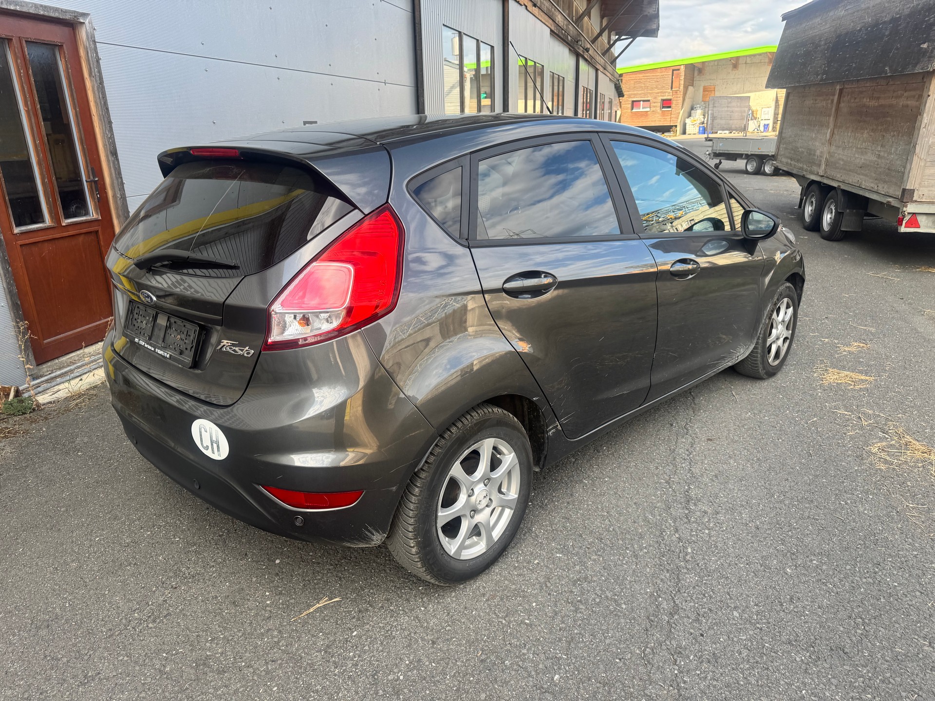 FORD Fiesta 1.5 TDCi Titanium-image-4