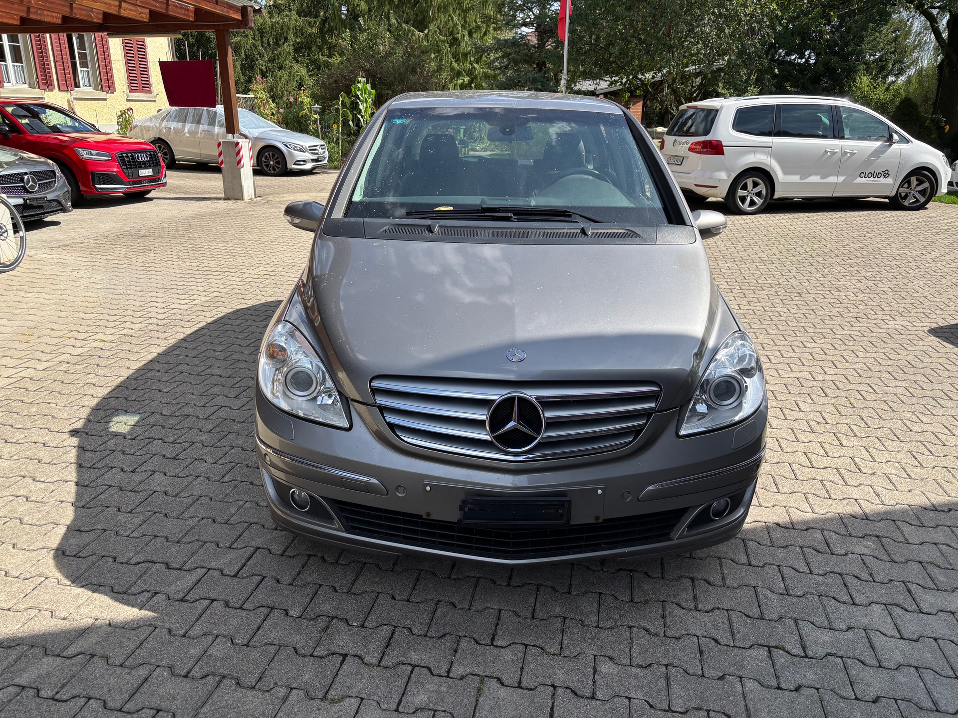 MERCEDES-BENZ B 200 CDI-image-0