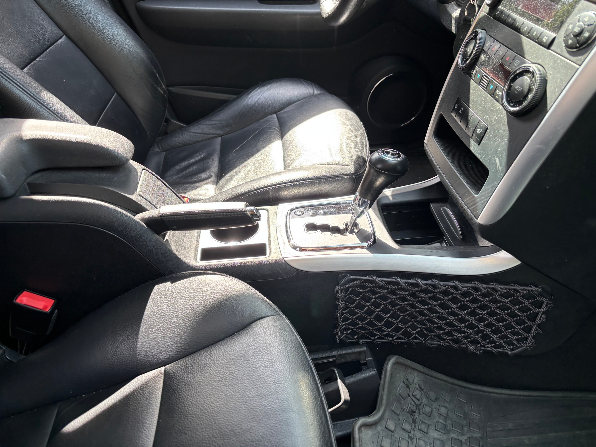 MERCEDES-BENZ B 200 CDI-image-4
