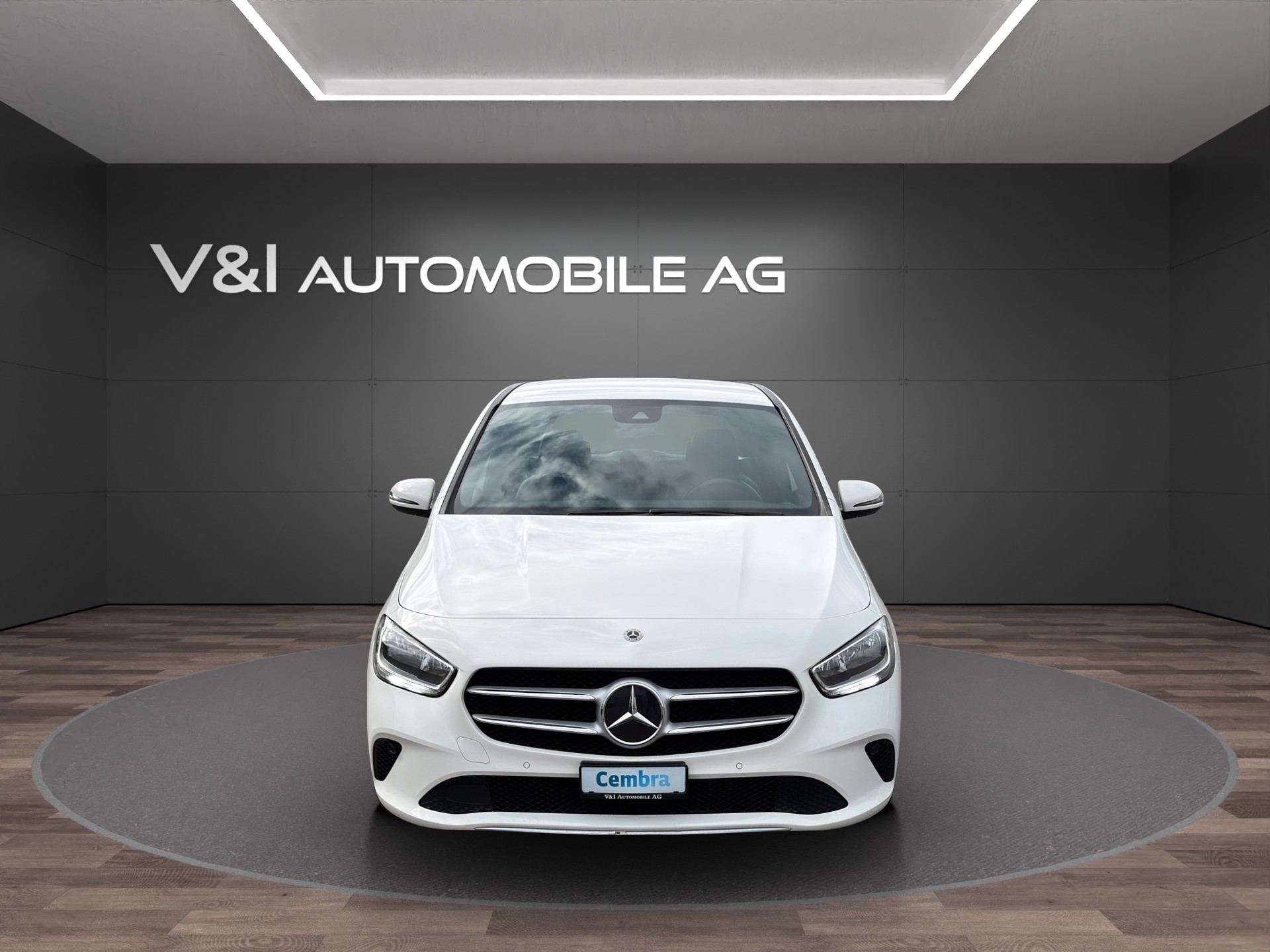 MERCEDES-BENZ B 180 SE Line 7G-DCT-image-2