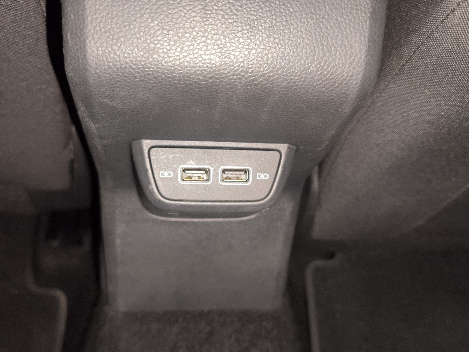 VW Polo 1.0 TSI BMT Comfortline-image-15