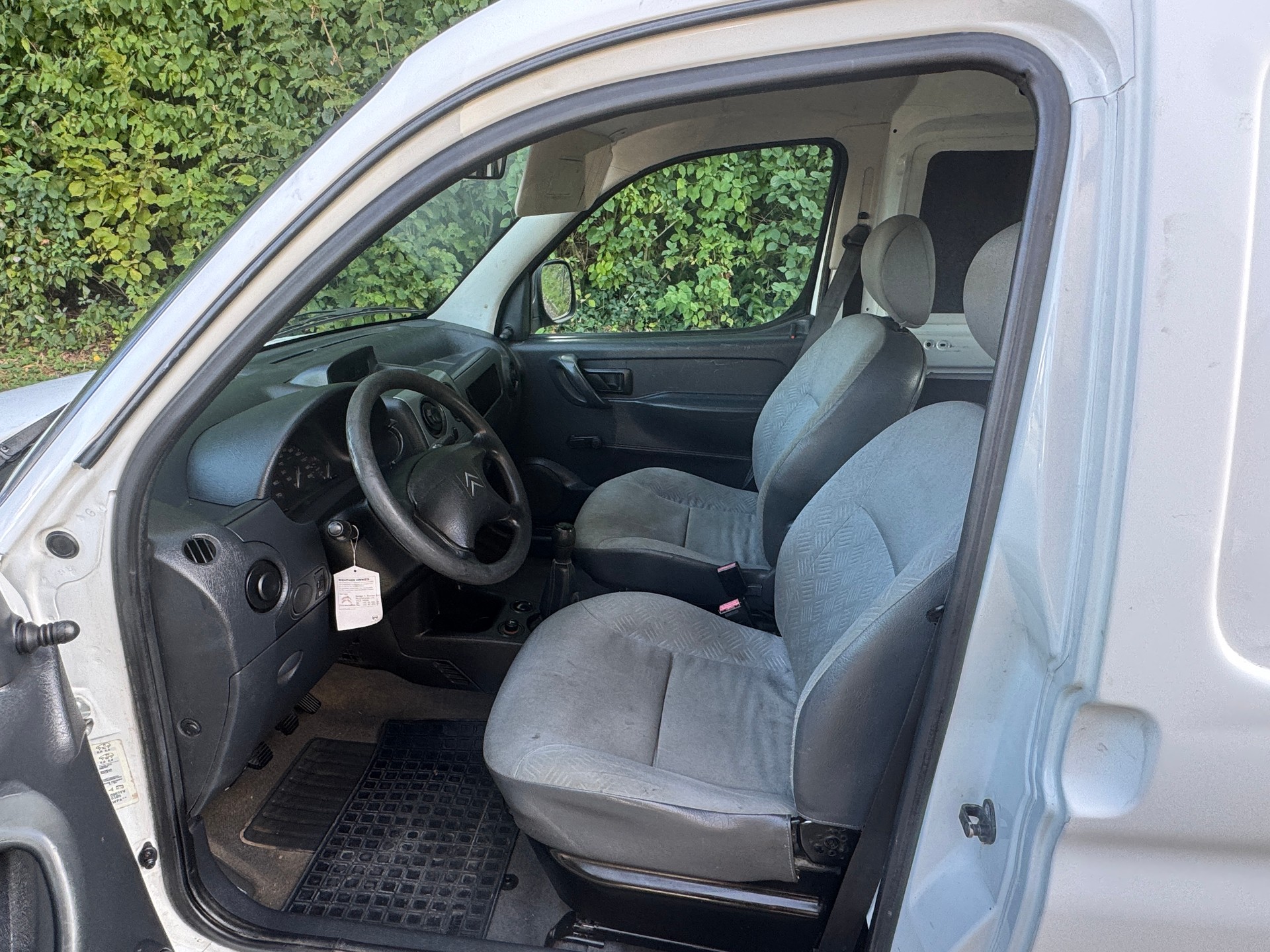 CITROEN Berlingo 1.4 600-image-9