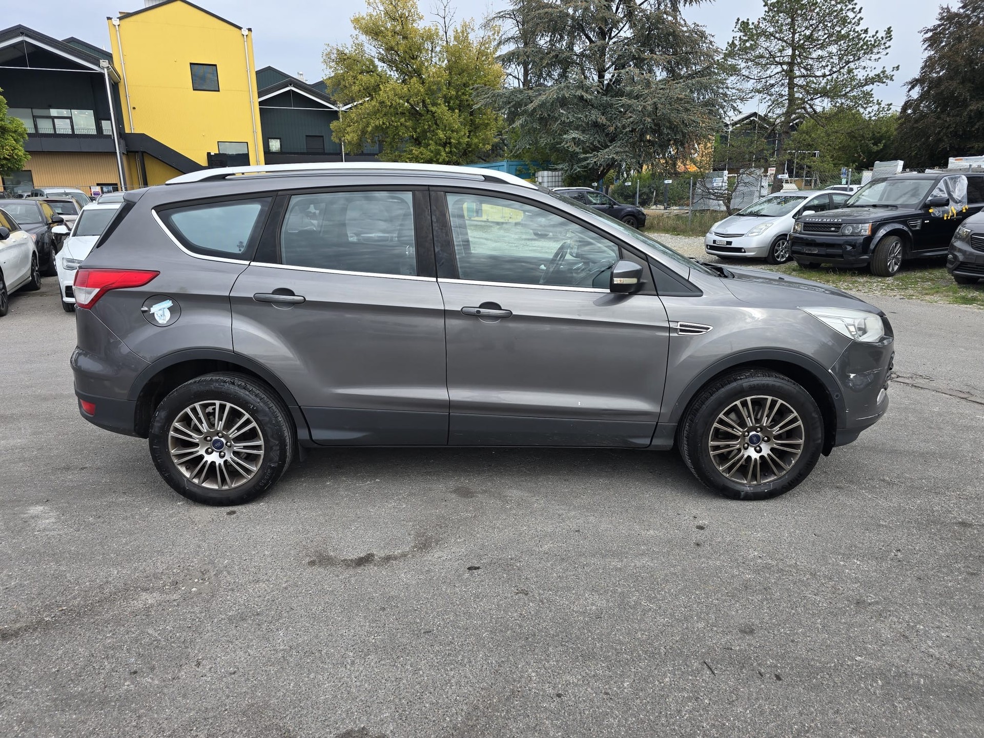 FORD Kuga 1.6 SCTi Carving 4WD Automatic-image-4