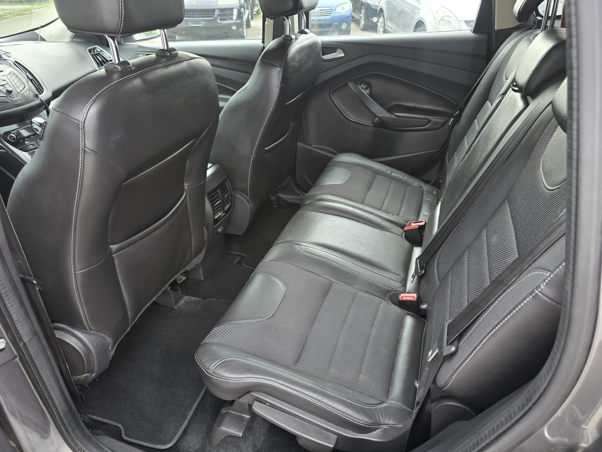 FORD Kuga 1.6 SCTi Carving 4WD Automatic-image-9