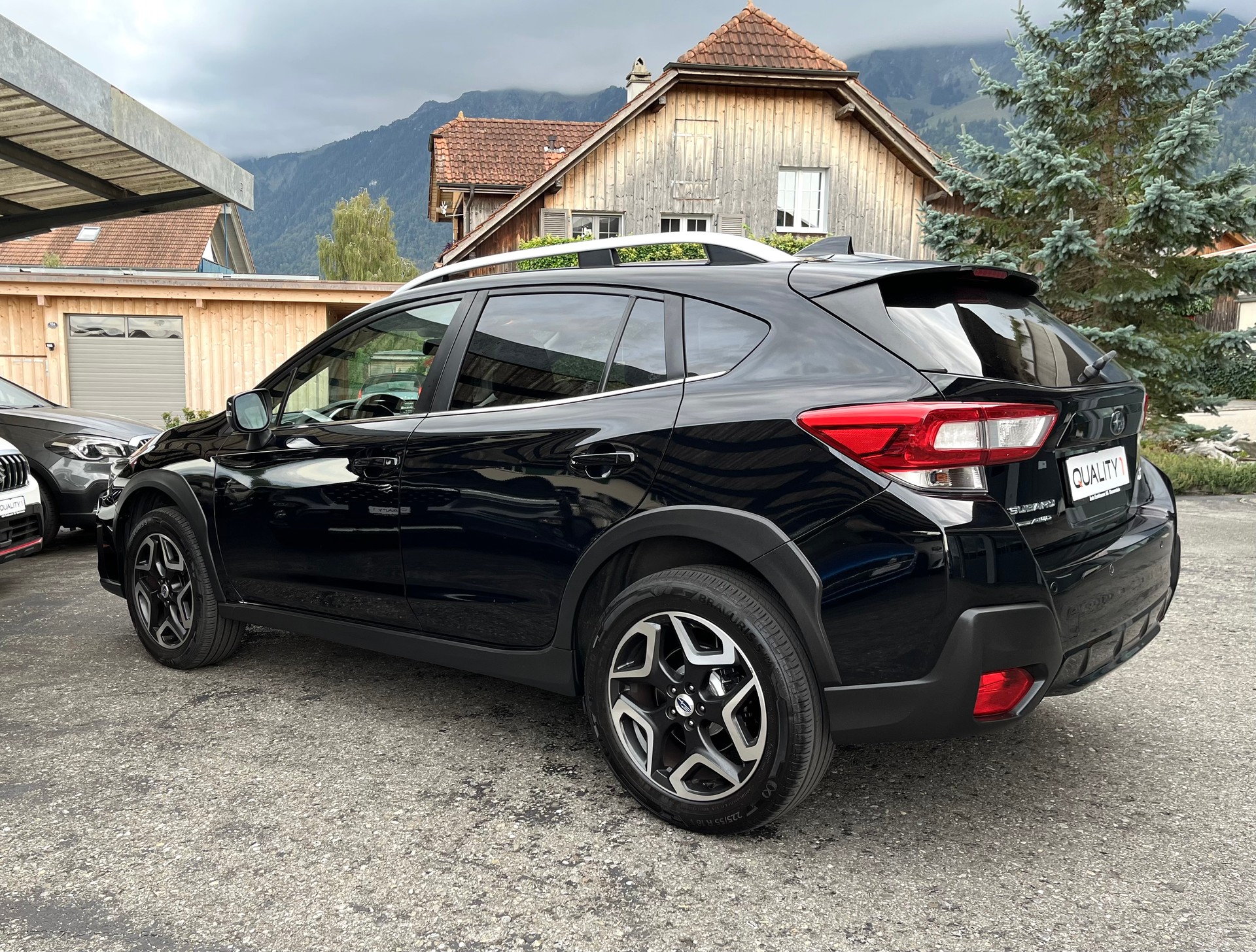 SUBARU XV 2.0 Luxury AWD Lineartronic-image-4