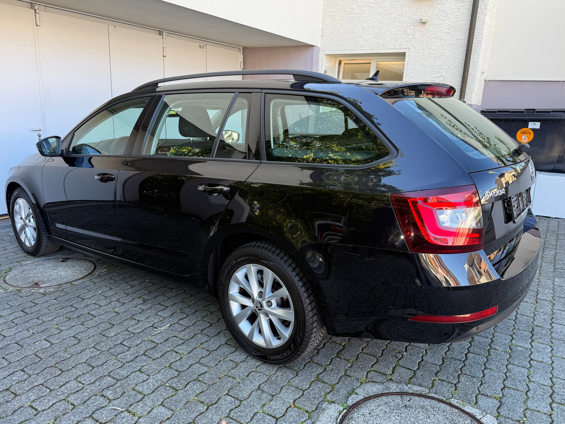 SKODA Octavia 1.4 TSI 150 Ambition DSG-image-2
