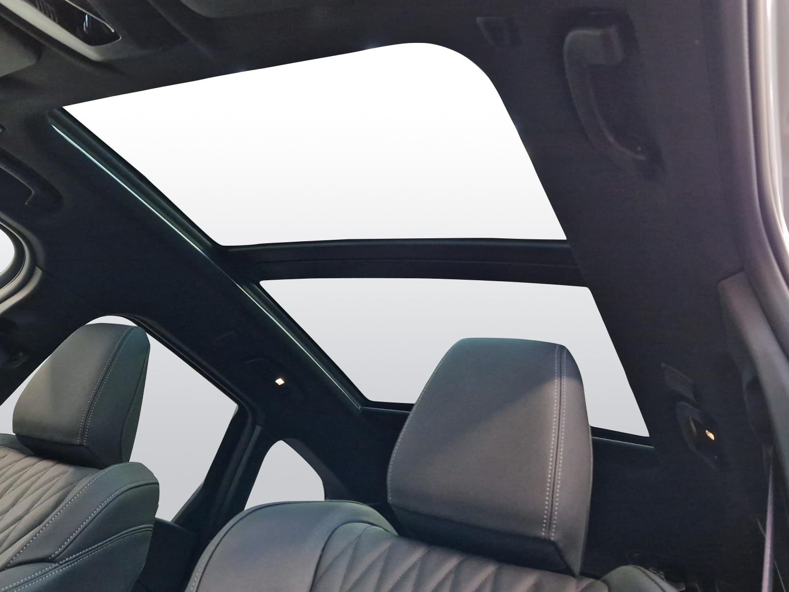 BMW X1 xDrive30e M Sport Pro-image-17
