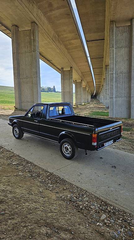 VW CADDY-image-1