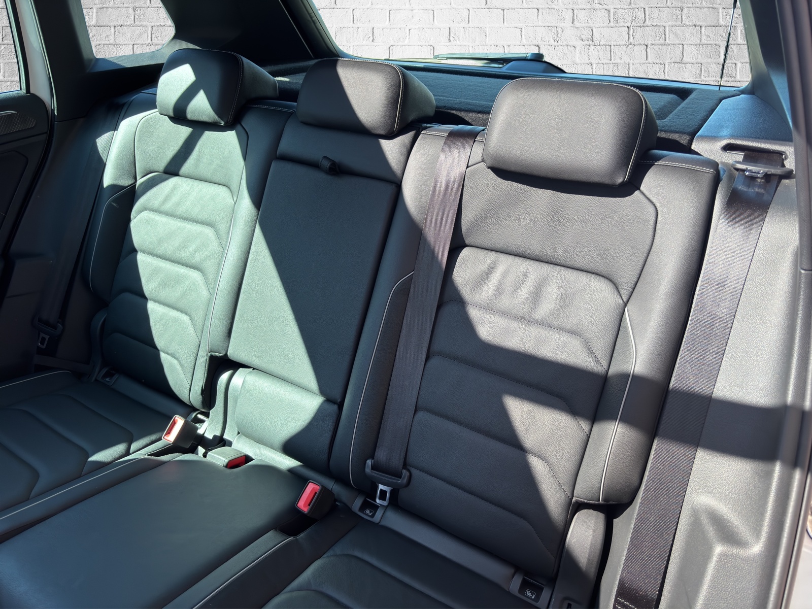 VW Tiguan 2.0TSI R-Line 4Motion DSG-image-15