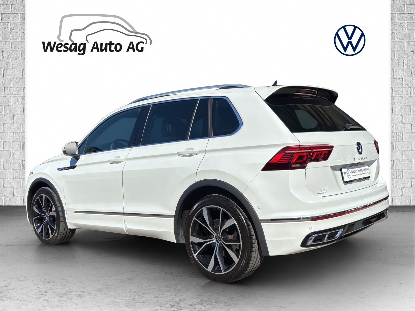 VW Tiguan 2.0TSI R-Line 4Motion DSG-image-4
