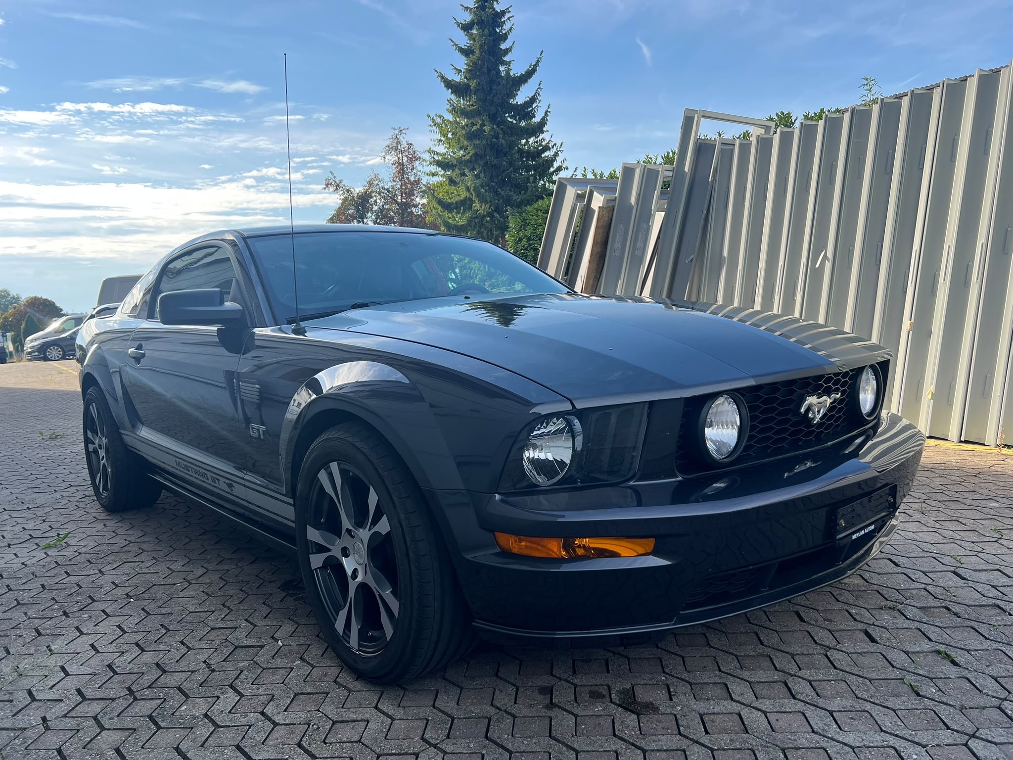 Car photo