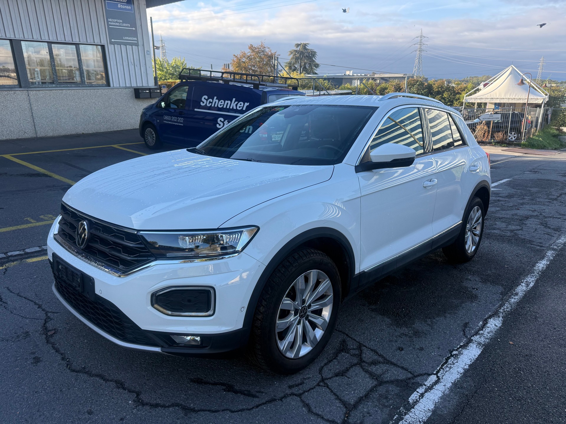 VW T-Roc 2.0 TSI Sport Selection DSG 4Motion-image-2