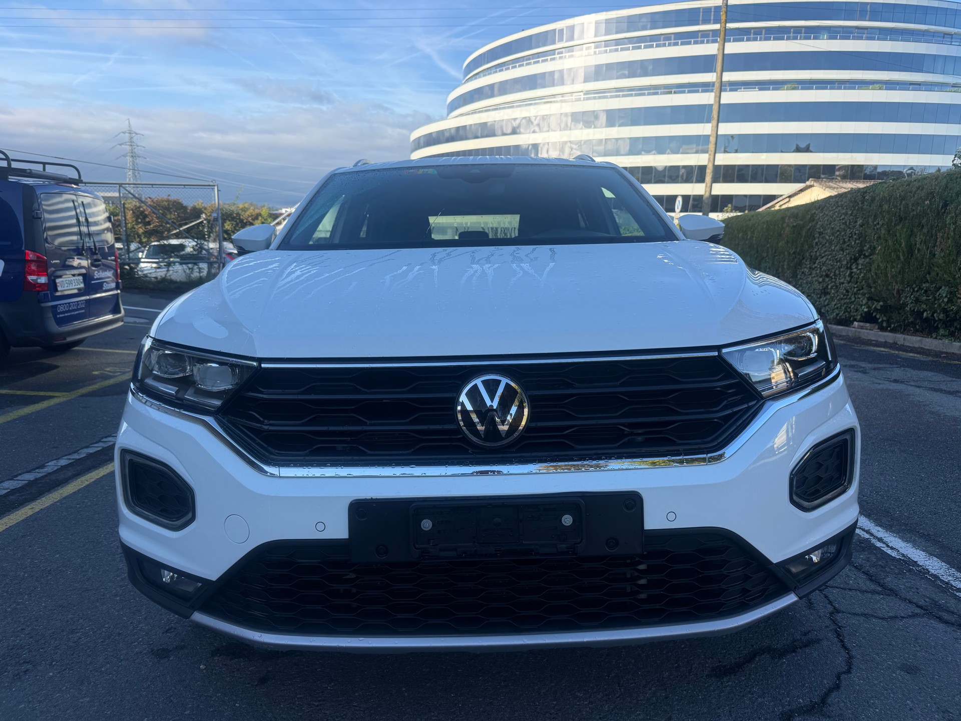 VW T-Roc 2.0 TSI Sport Selection DSG 4Motion-image-1