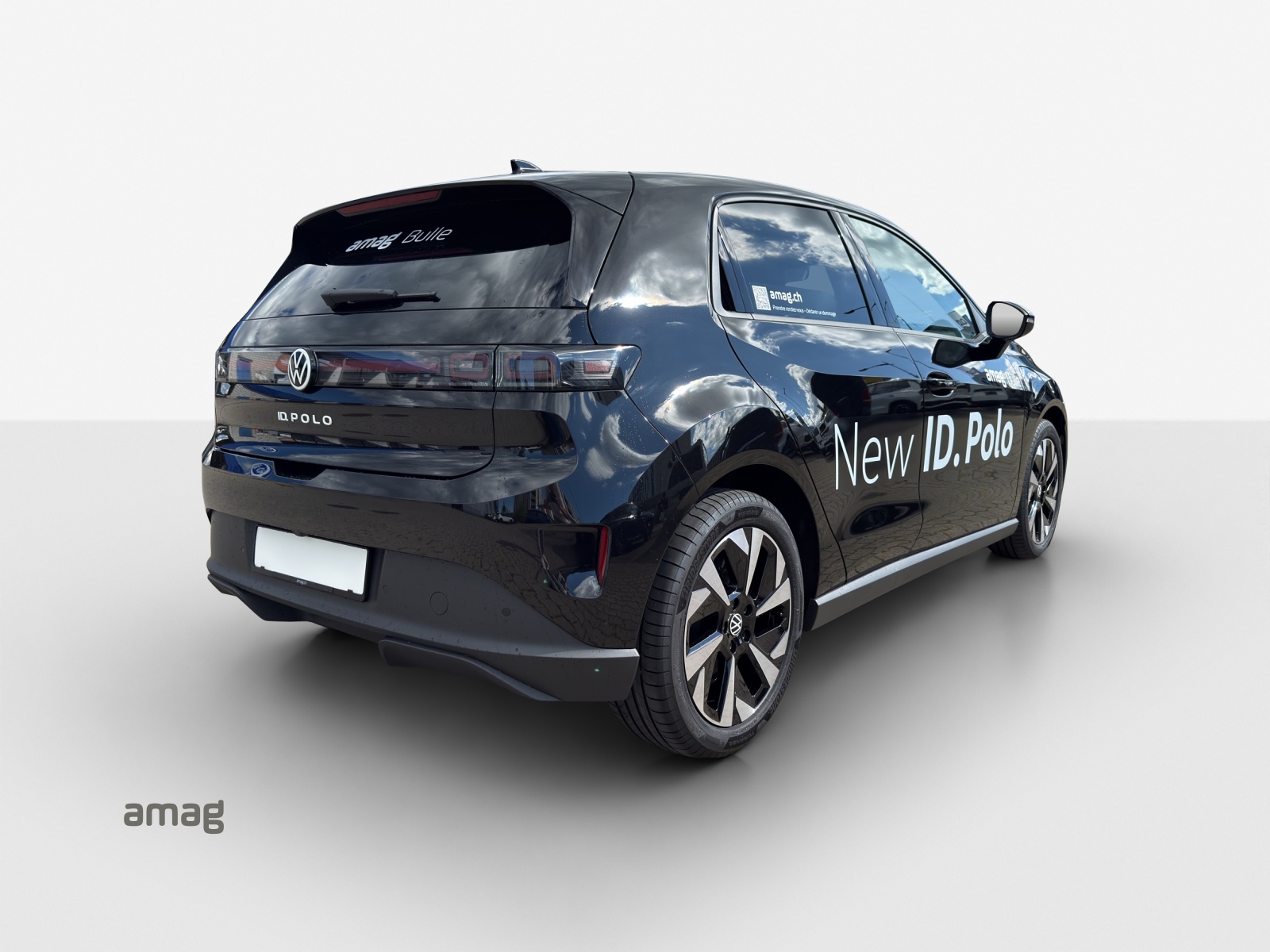 VW ID.Polo 52 kWh Life Edition One-image-4