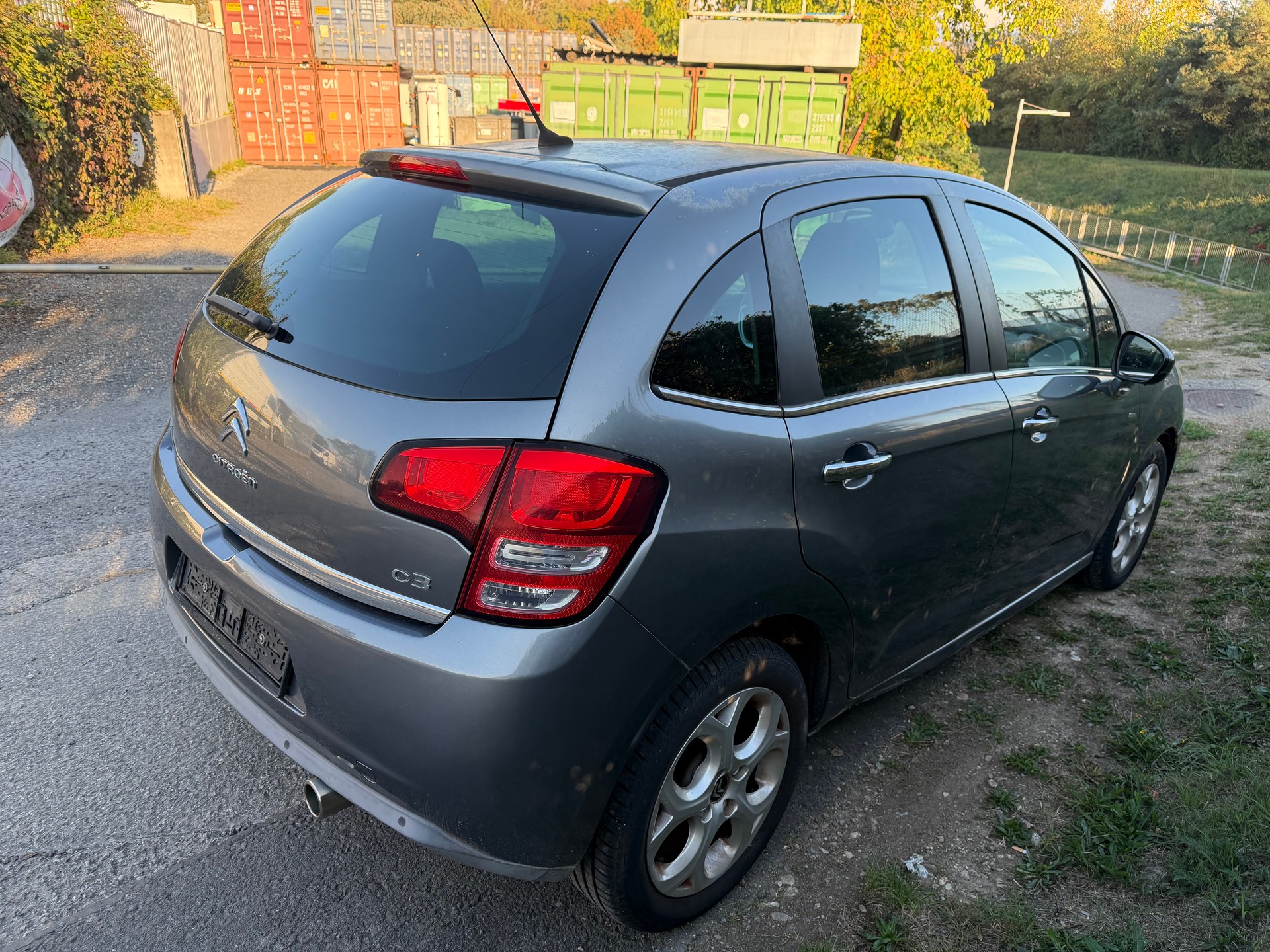 CITROEN C3 1.6i 16V Exclusive-image-3