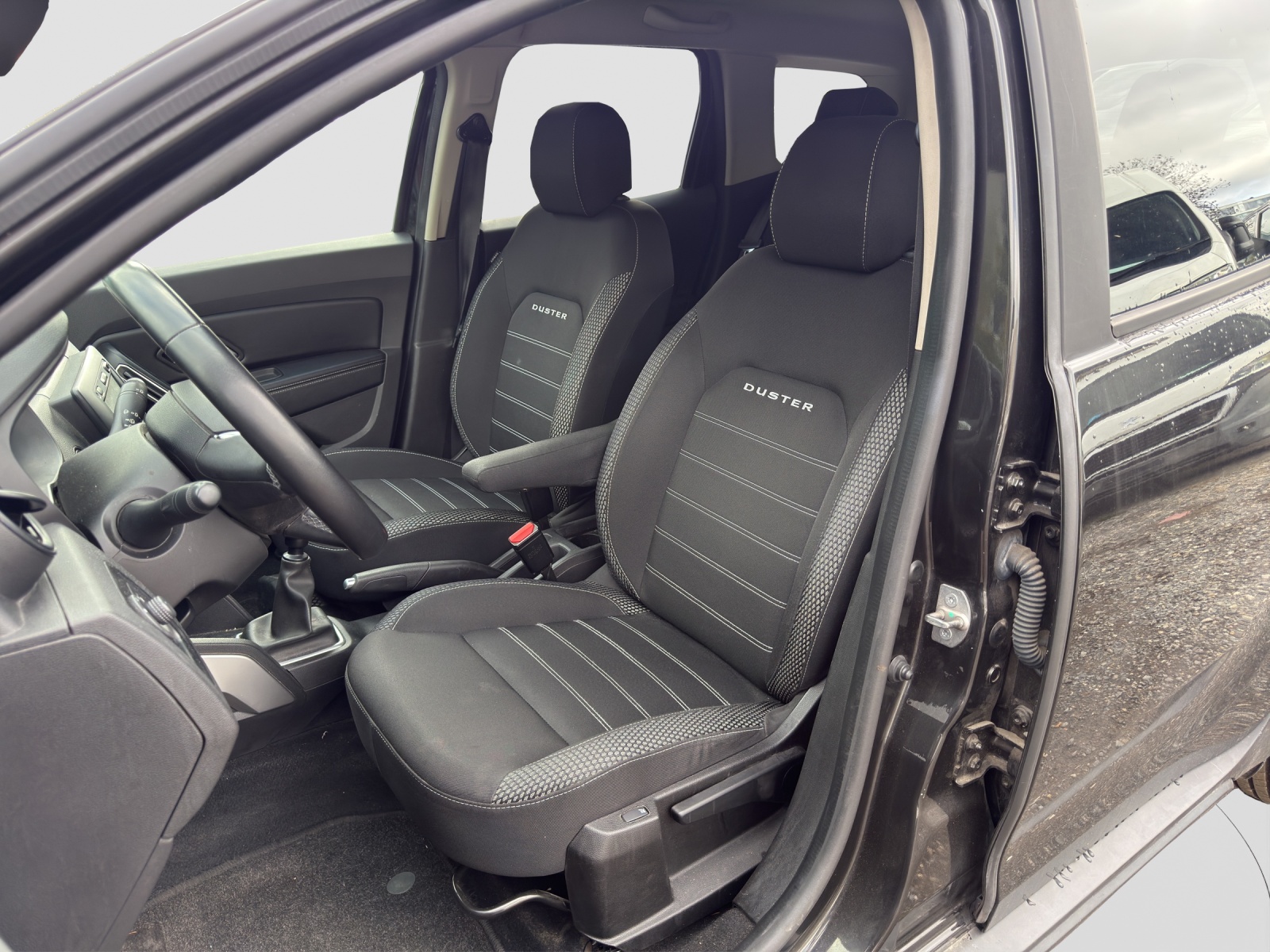 DACIA Duster TCe 125 Comfort 4x4-image-7
