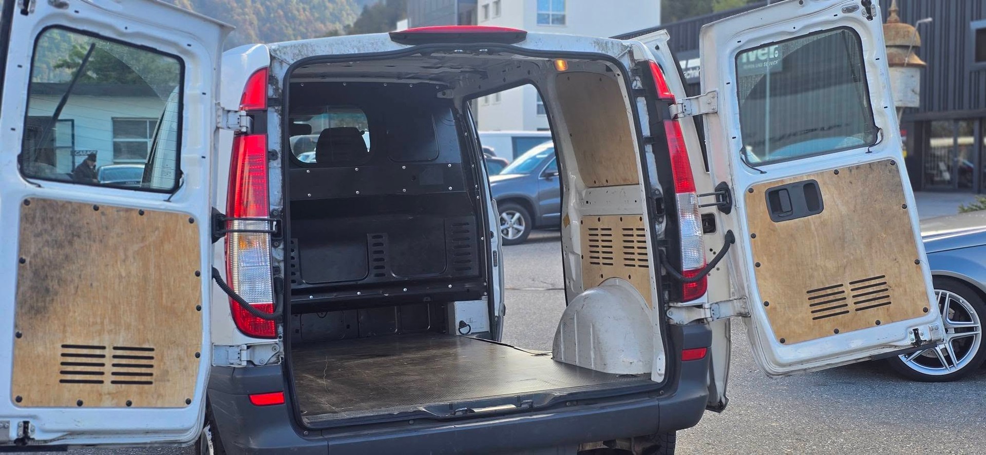 MERCEDES-BENZ Vito 113 CDI Blue Efficiency-image-9