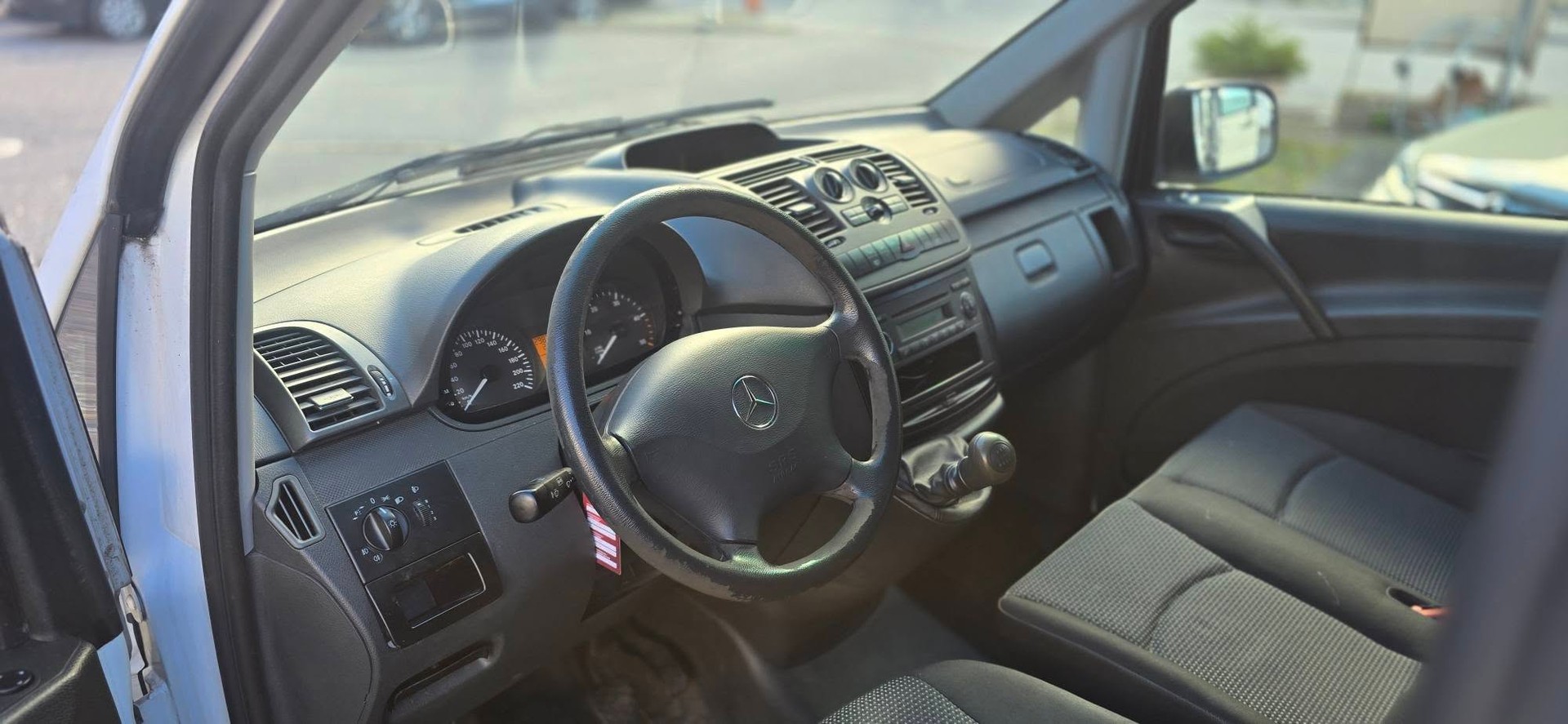 MERCEDES-BENZ Vito 113 CDI Blue Efficiency-image-12