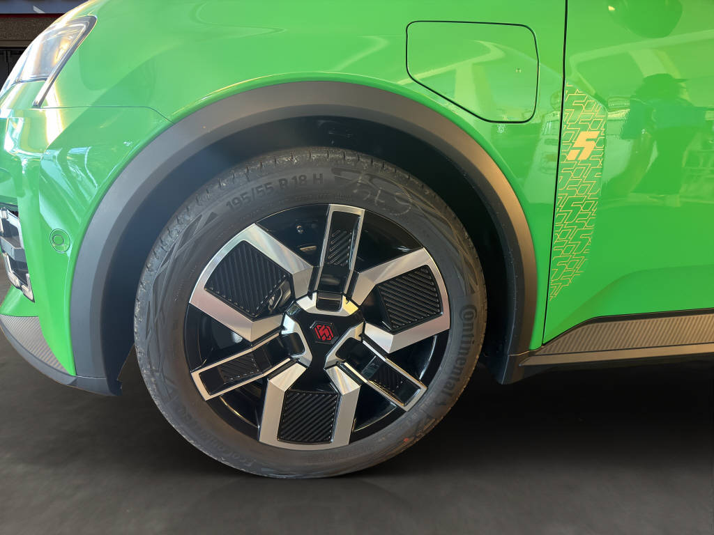 RENAULT R5 E-Tech Comfort Range techno-image-15