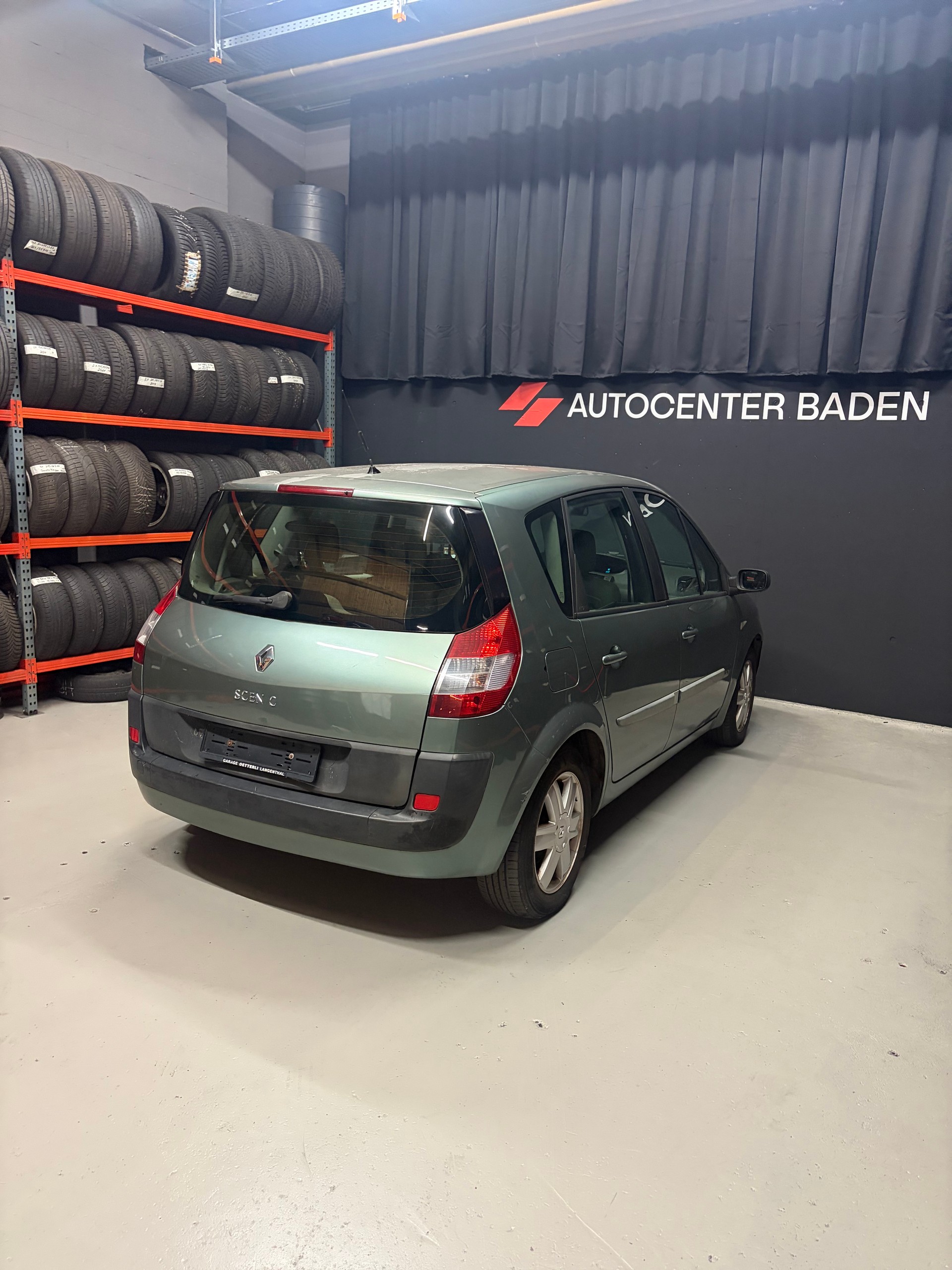 RENAULT Scénic 2.0 16V Expression-image-4