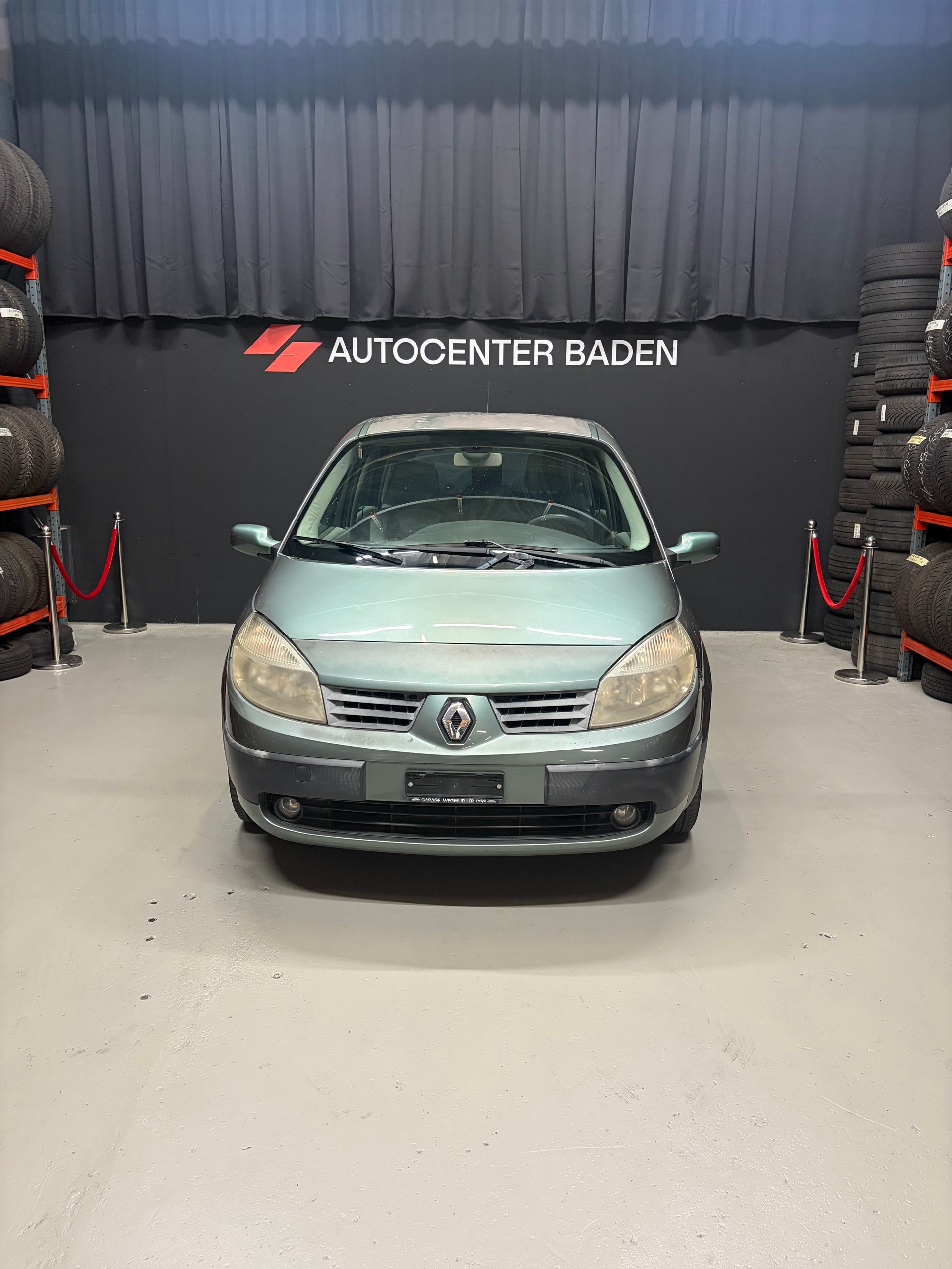 RENAULT Scénic 2.0 16V Expression-image-2