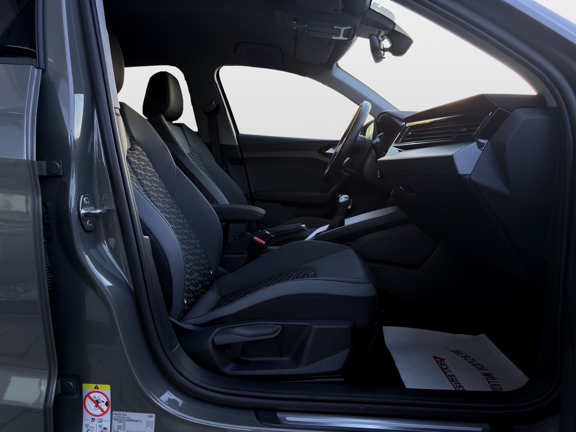 AUDI A1 allstreet 30 TFSI S-tronic*Ab MFK,Audi Werksgarantie bis 05.2029 oder 100'000km*-image-17