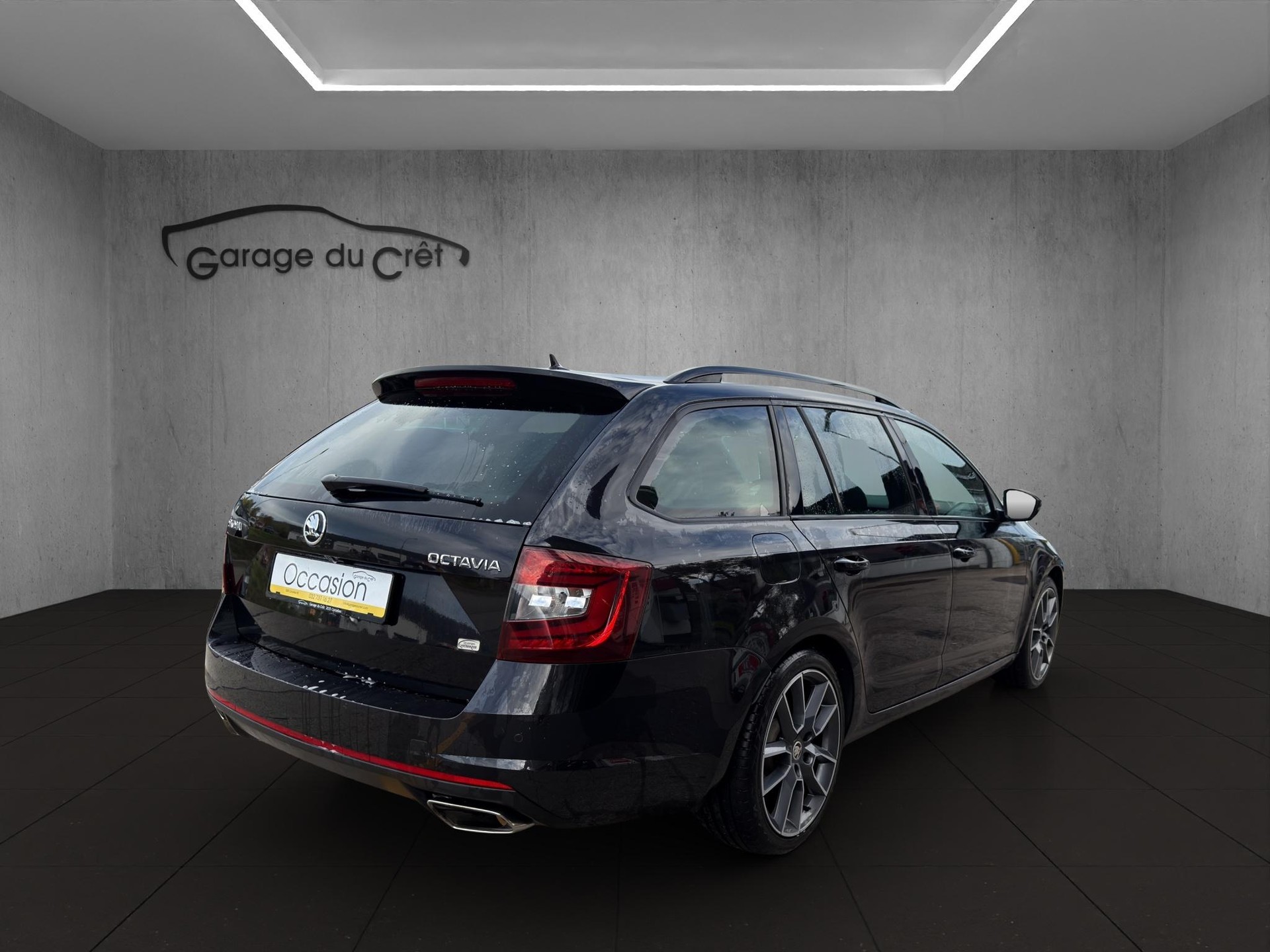 SKODA Octavia Combi 2.0 TSI RS DSG-image-4