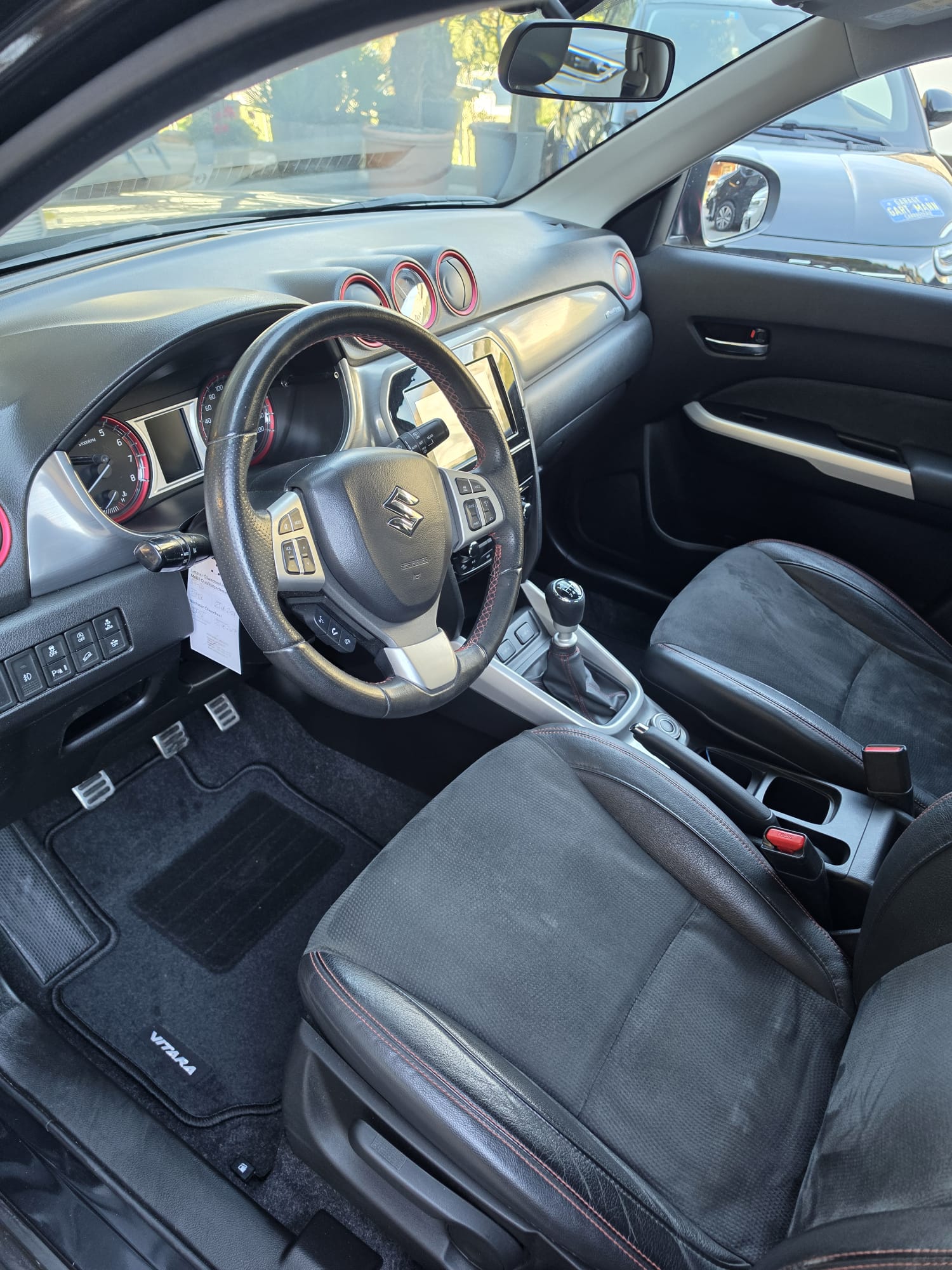 SUZUKI Vitara 1.4 Boosterjet Compact Top-image-4