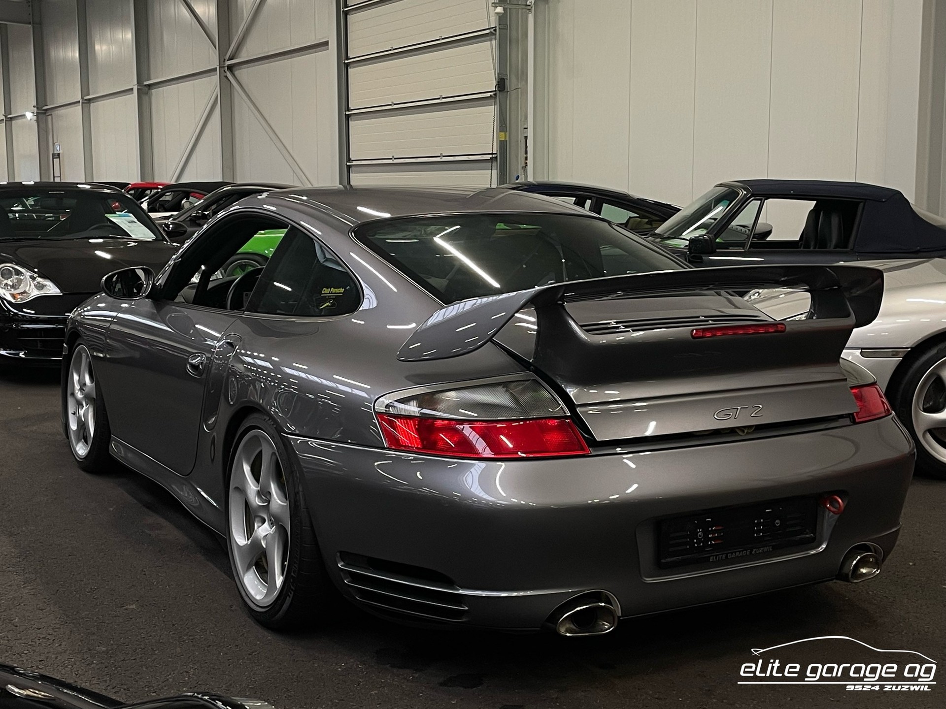 PORSCHE 911 GT2 Clubsport-image-2