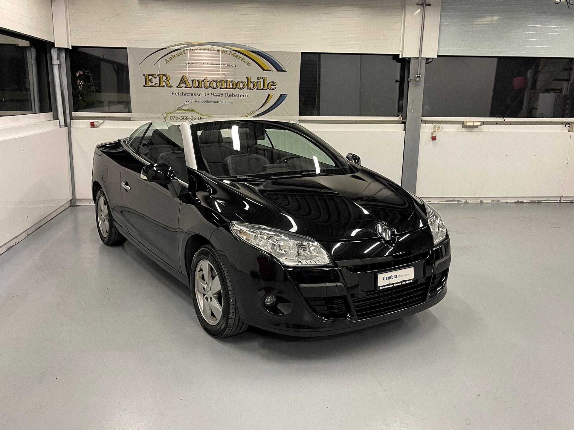 RENAULT Mégane CC 1.4 16V Turbo Dynamique-image-2