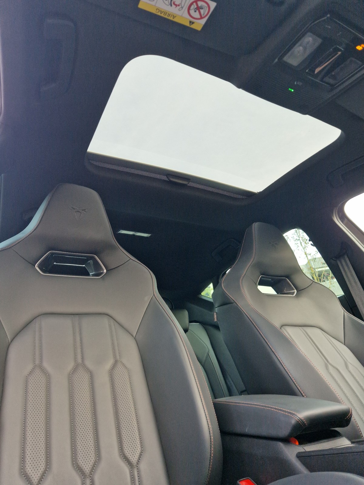 CUPRA LEON VZ 2.0 TSI DSG-image-10