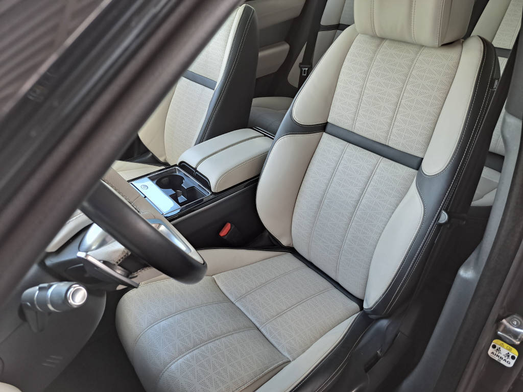 LAND ROVER Range Rover Velar 3.0 D 300cv R-Dynamic HSE-image-8