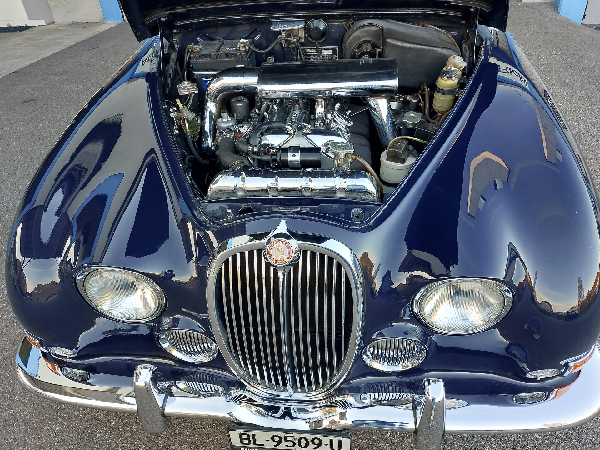 JAGUAR S-Type-image-4