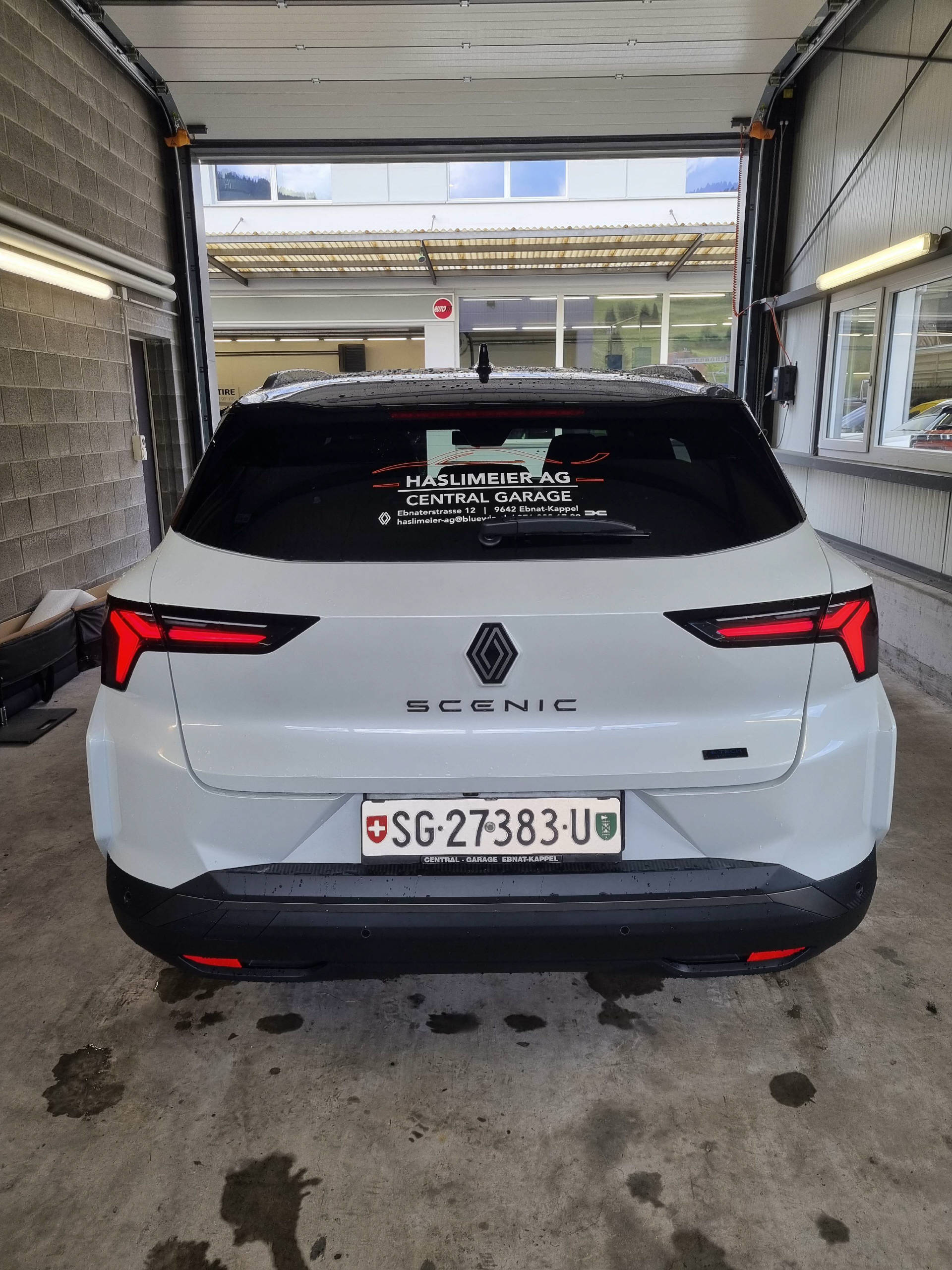 RENAULT Scénic E-Tech esprit Alpine-image-3